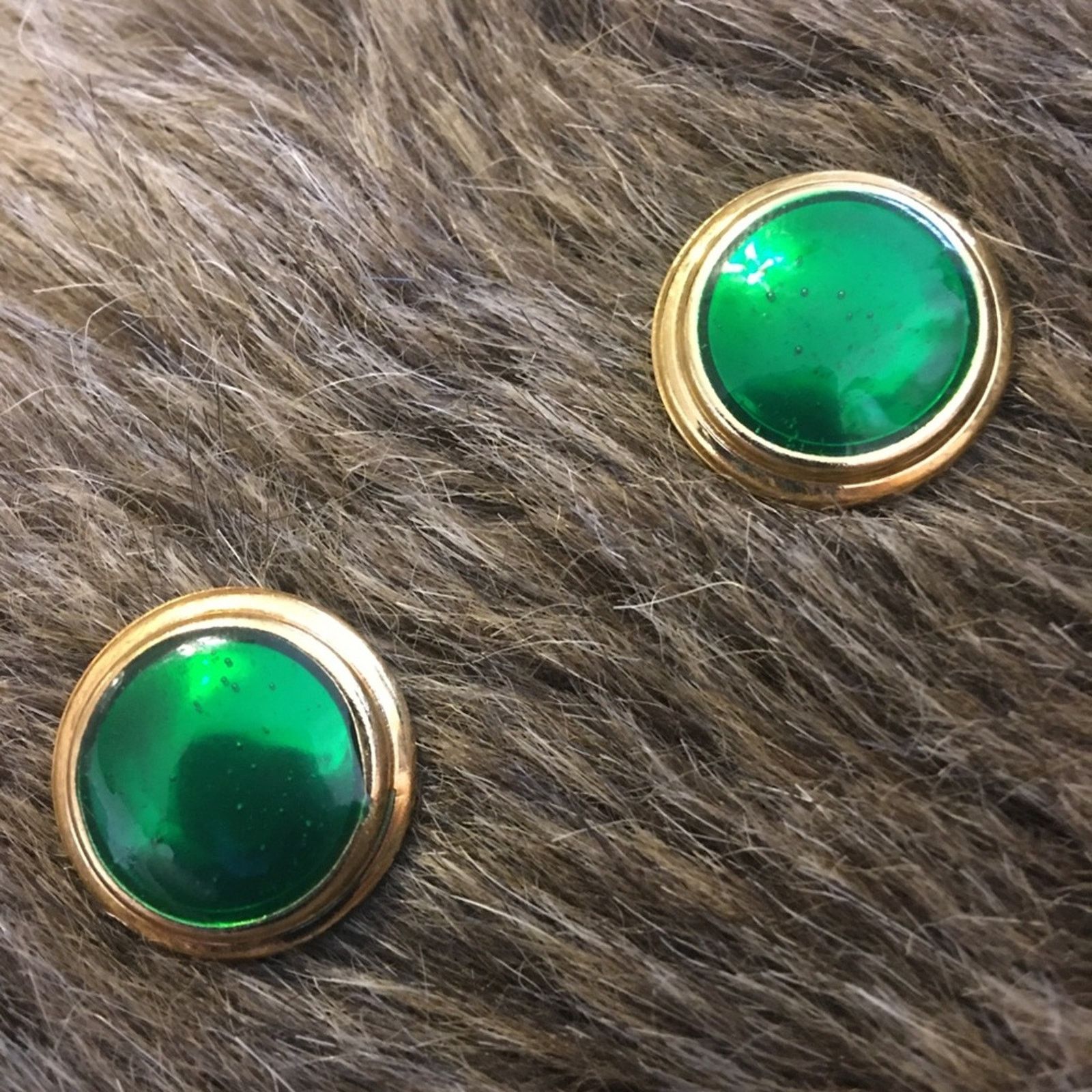 Vintage Vintage green resin gold tone setting earrings Size ONE SIZE - 2 Thumbnail