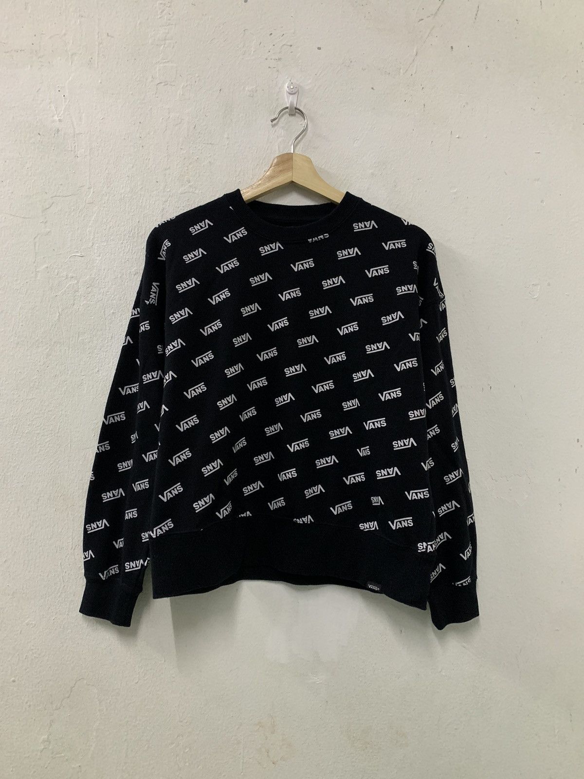 Vans Vans Repeated Logo Sweatshirt Size M / US 6-8 / IT 42-44 - 1 Thumbnail