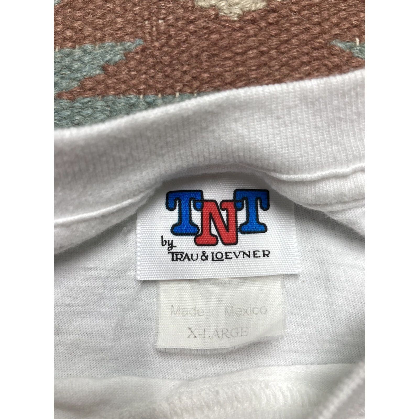 Vintage VINTAGE Animal T-Shirt Men XL Cancun Mexico fish ocean beach large scuba animal White L Mens Size US L / EU 52-54 / 3 - 3 Thumbnail