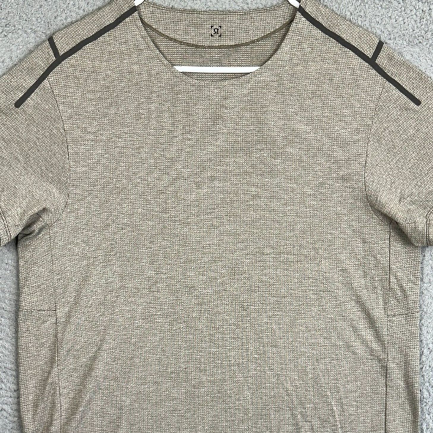 Lululemon Lululemon Shirt Mens M Tan Athletic Short Sleeve Crew Neck T-Shirt Sportswear Breathable Quick Dry Logo 40 in Chest Size US M / EU 48-50 / 2 - 2 Thumbnail