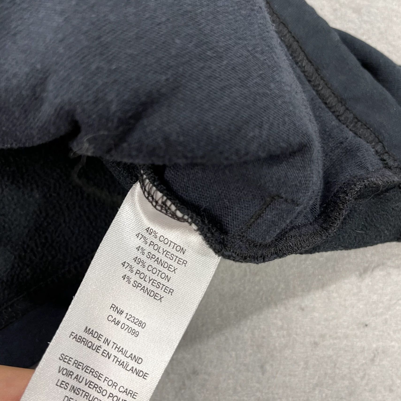 TravisMathew Travis Mathew Jacket Mens L Black Full Zip Sports Golf Solid TM Size US L / EU 52-54 / 3 - 5 Thumbnail