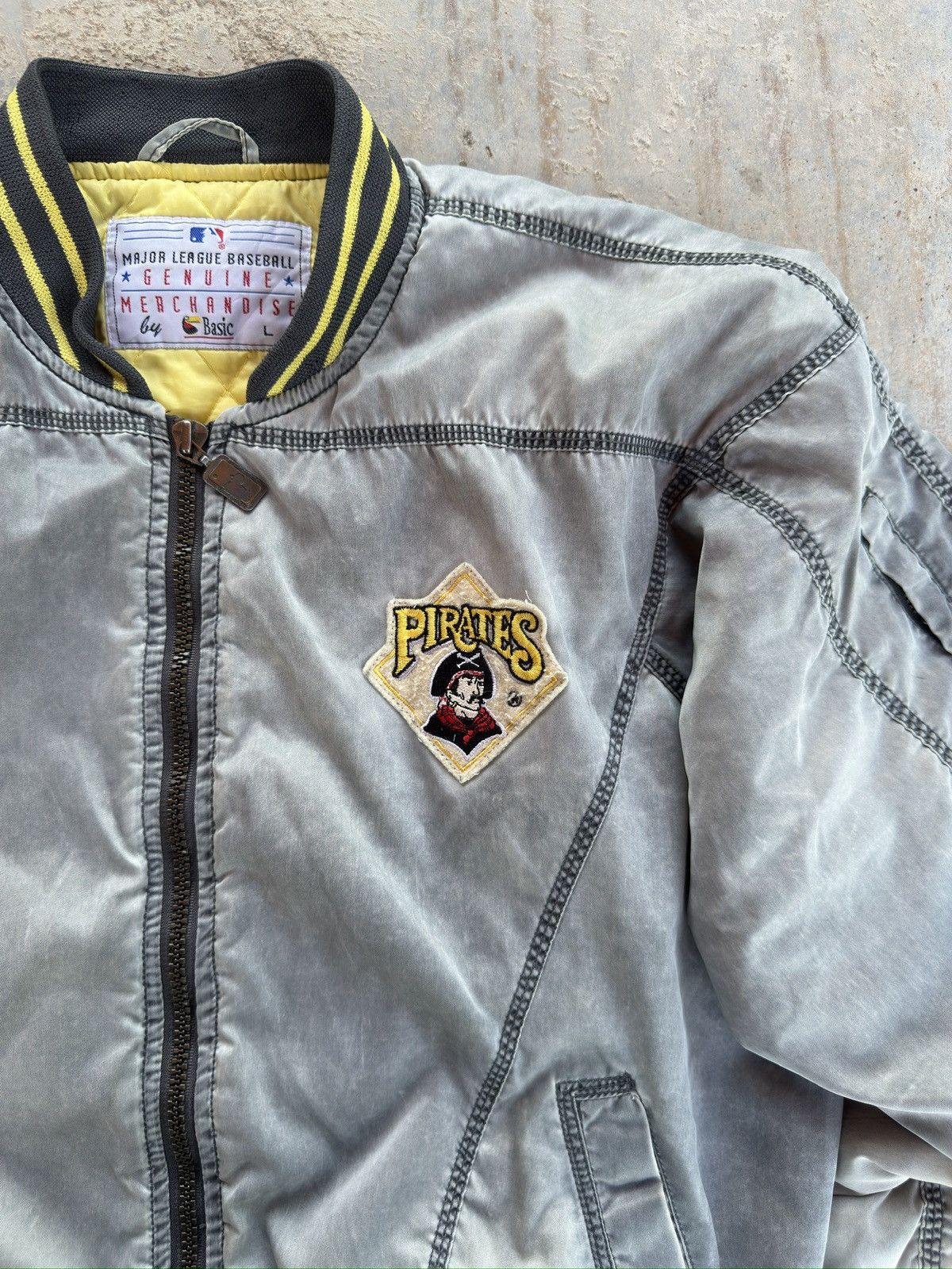 MLB × Vintage Vintage 1990s Pirates Pittsburgh MLB Jacket Size US L / EU 52-54 / 3 - 6 Thumbnail