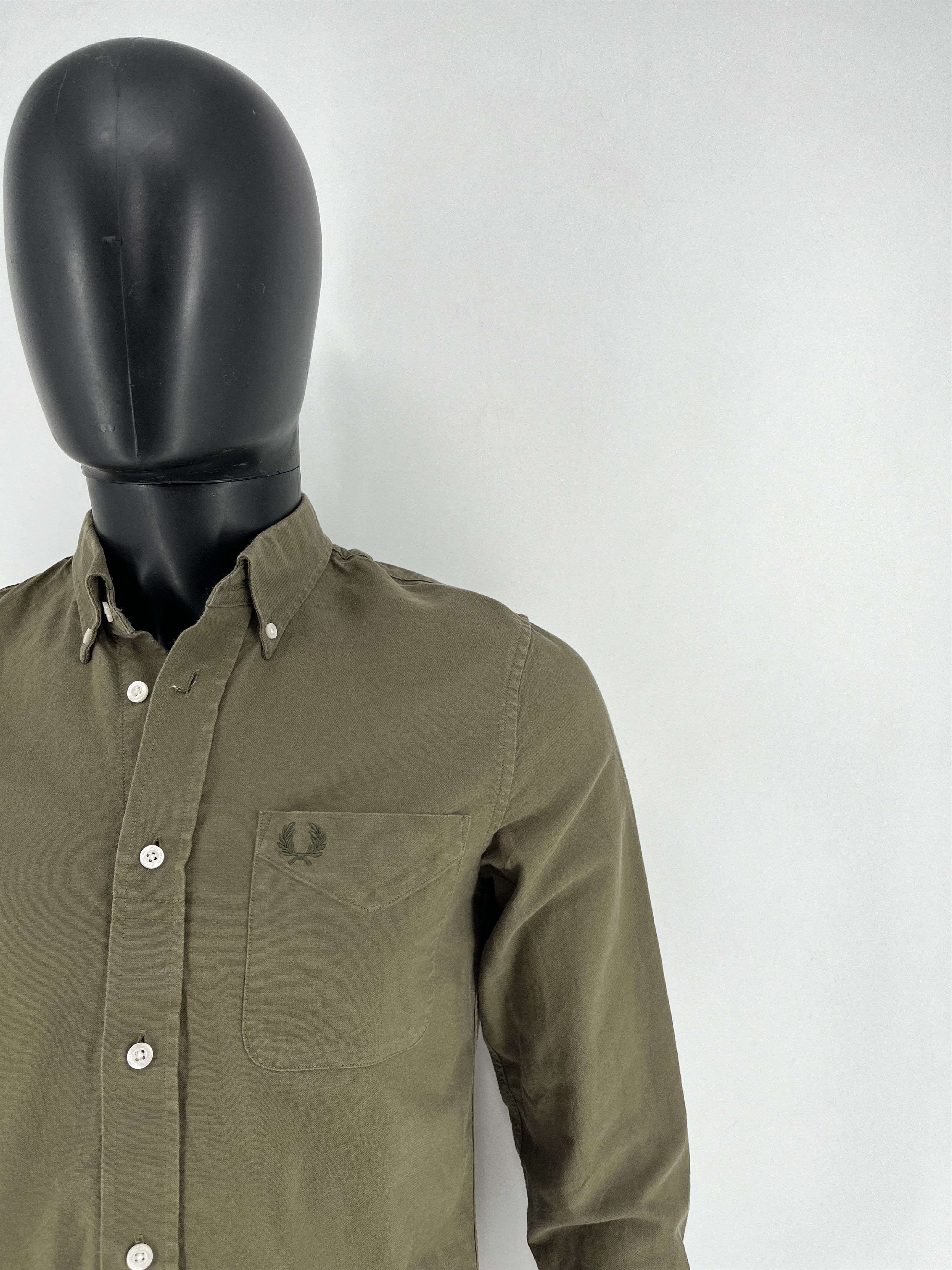 Fred Perry Vintage Men’s Fred Perry Button Up Shirt Streetwear Casual Size US S / EU 44-46 / 1 - 7 Thumbnail