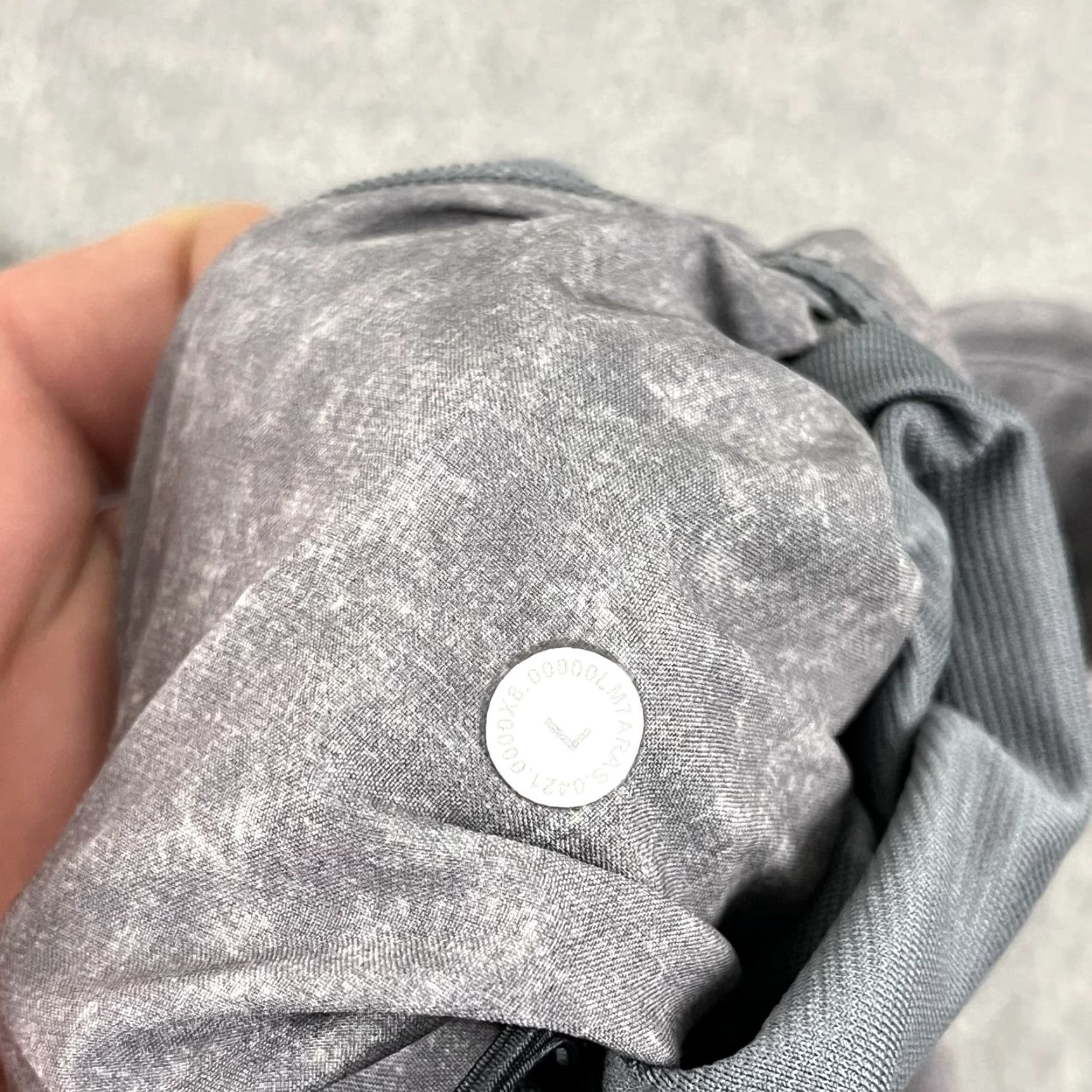 Lululemon VINTAGE Lululemon T.H.E Shorts Mens Large / 9" Linerless Gray Gravel Dust Active M7ARAS Size US 31 - 3 Thumbnail