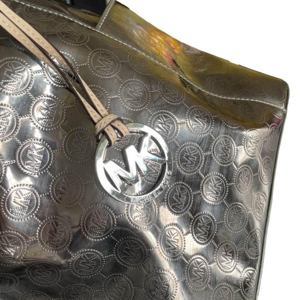 Michael Kors Michael Kors Signature Metallic Tote Bag, Medium, Silver Size ONE SIZE - 10 Thumbnail