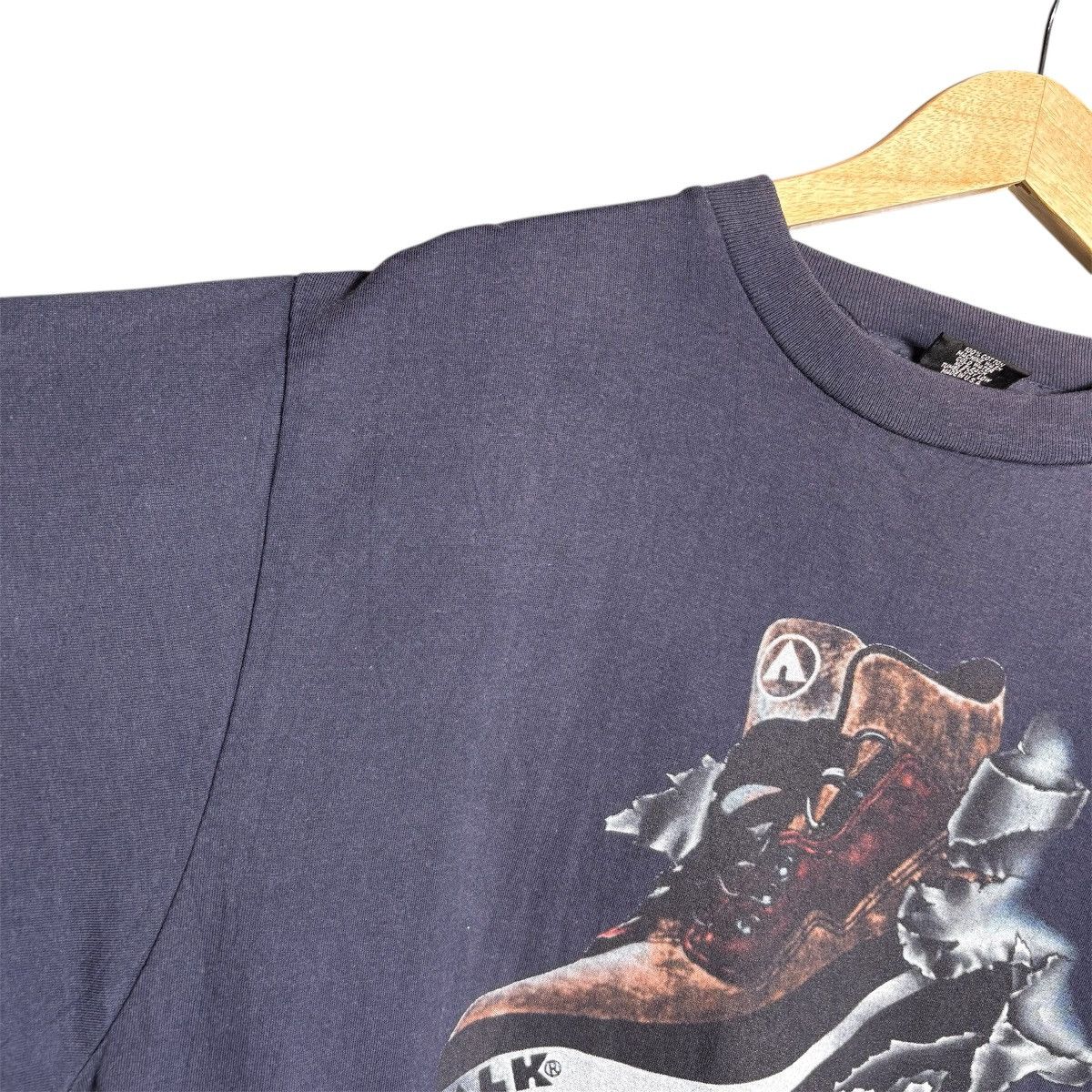 Airwalk × Vintage Vintage 90s Airwalk Shoes Graphic T-Shirt / Skateboards Size US XL / EU 56 / 4 - 7 Thumbnail