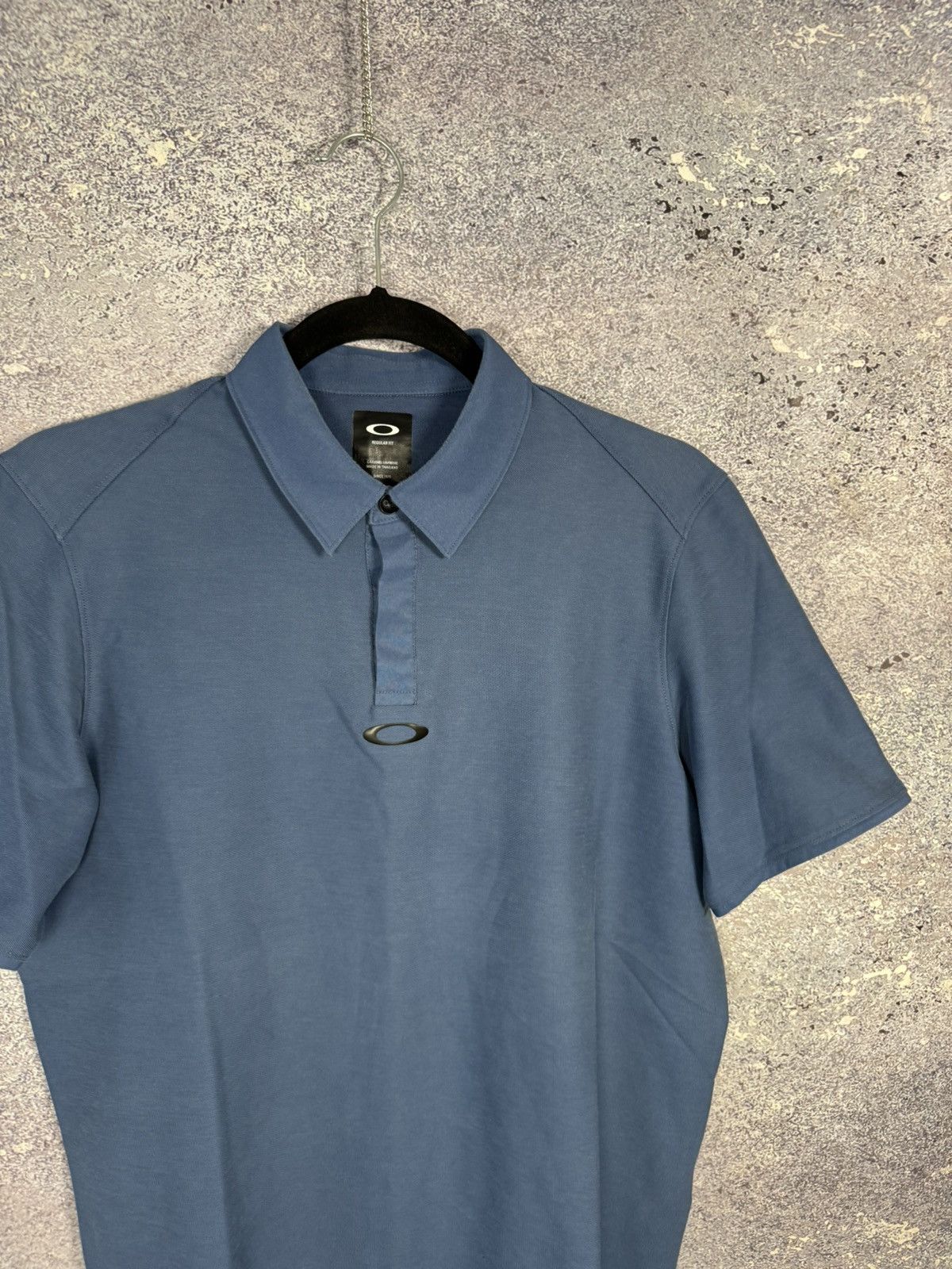Oakley × Vintage Vintage Oakley Blue Center Logo Polis Streetwear S size Size US S / EU 44-46 / 1 - 3 Thumbnail