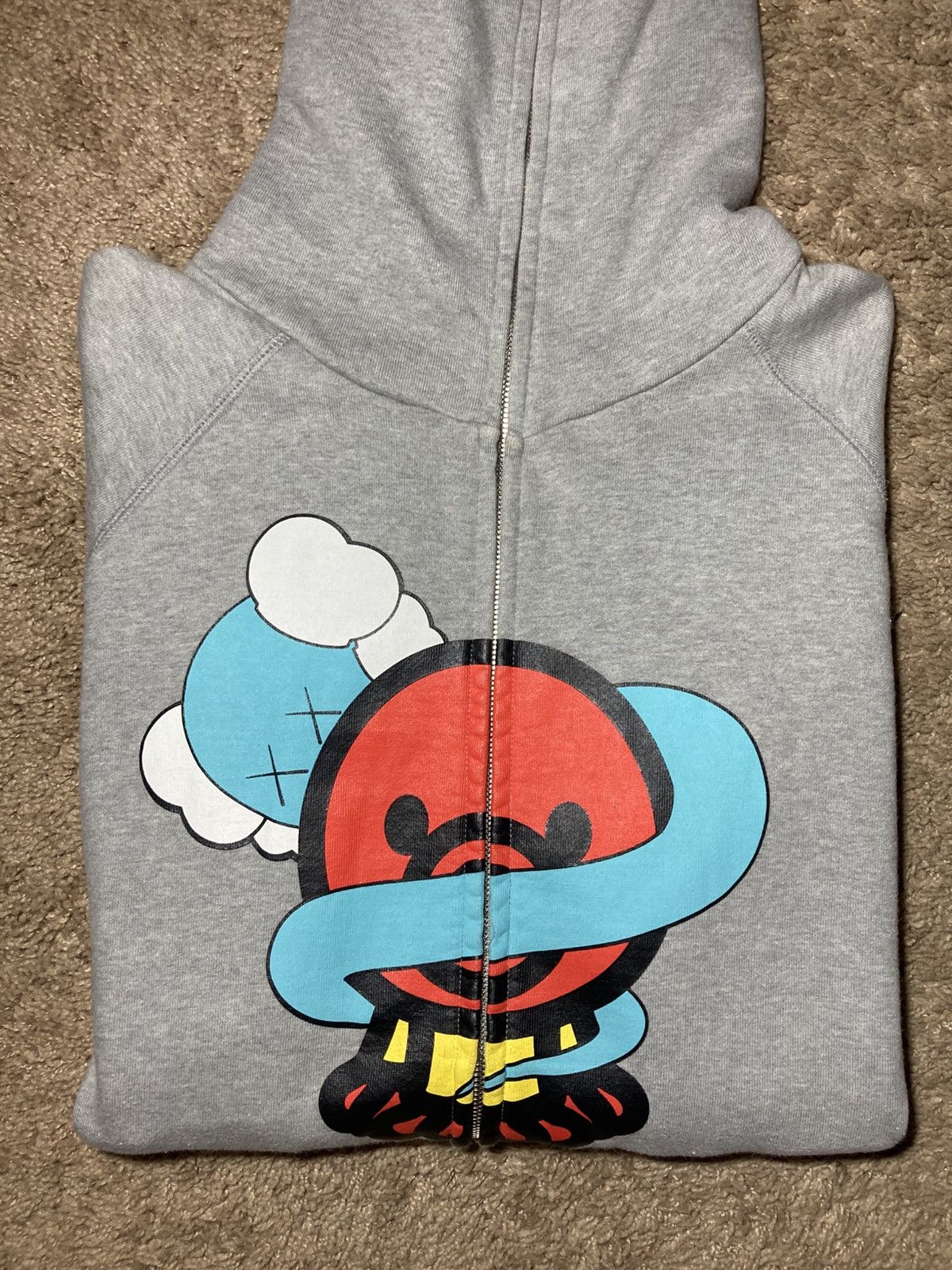 Bape 2008 Bape Kaws Bendy Octopus Full Zip Hoodie OG Camo Size US M / EU 48-50 / 2 - 1 Thumbnail