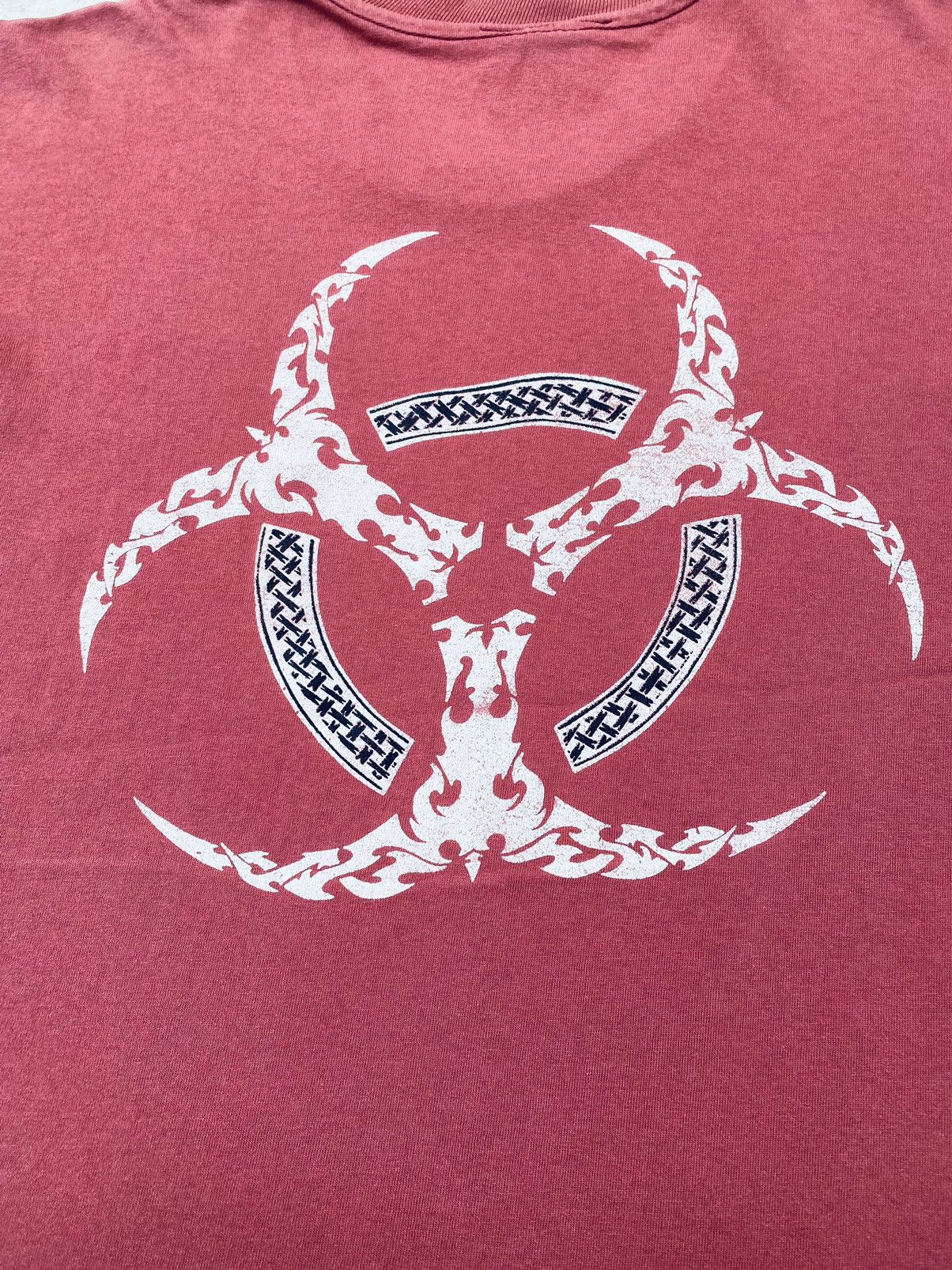 Vintage Vintage 90s Hazmat Center Logo Distressed Tees Size US L / EU 52-54 / 3 - 5 Thumbnail