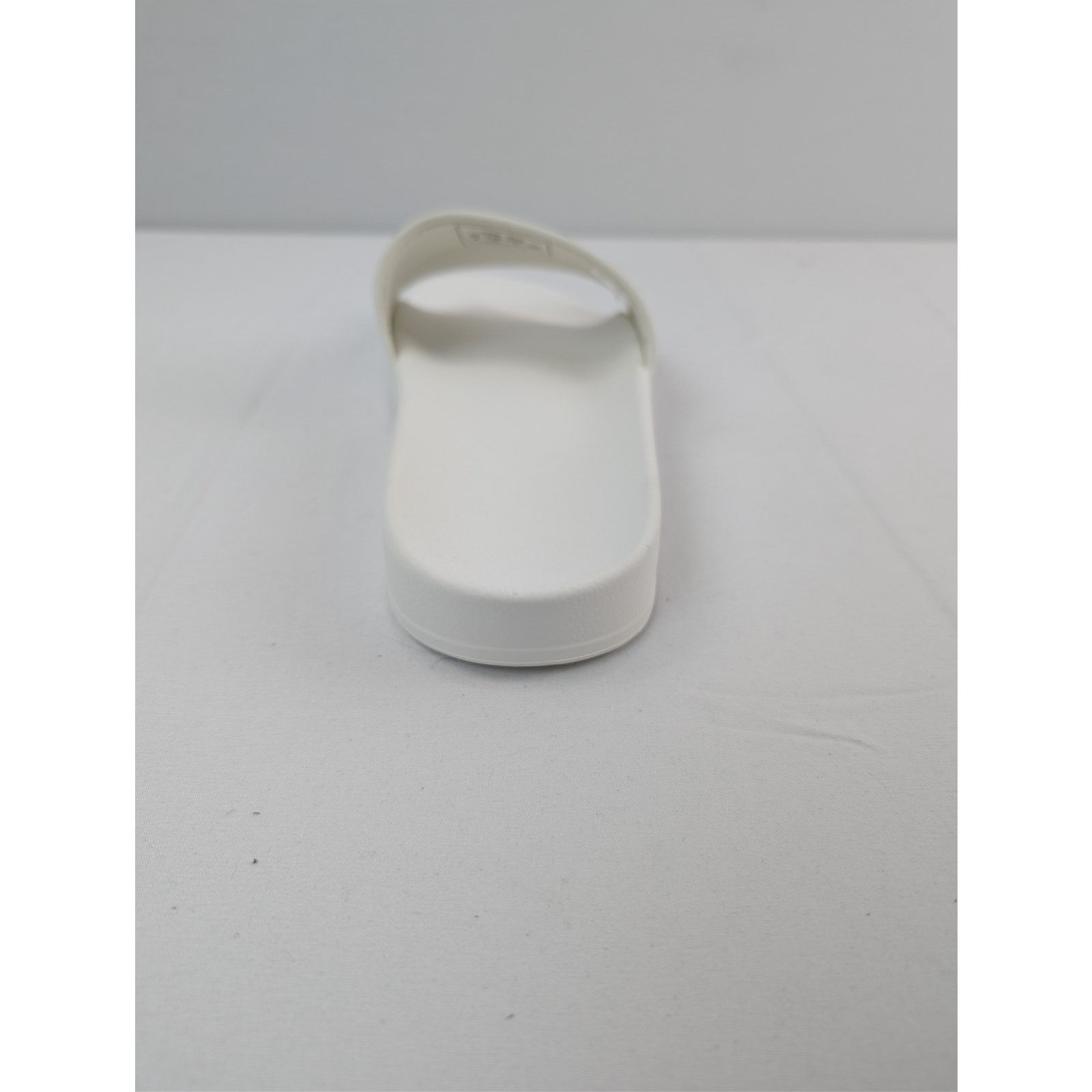 Balenciaga o1rshd1 Pool Slides Rubber Logo Slippers in White/Black Size US 8 / EU 41 - 14 Thumbnail