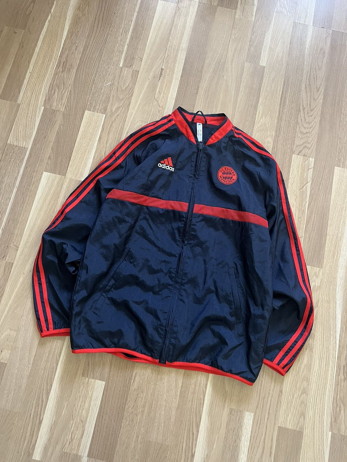 Adidas × Vintage Adidas Bayern Munich vintage football track jacket 2021 Size US M / EU 48-50 / 2 - 2 Thumbnail