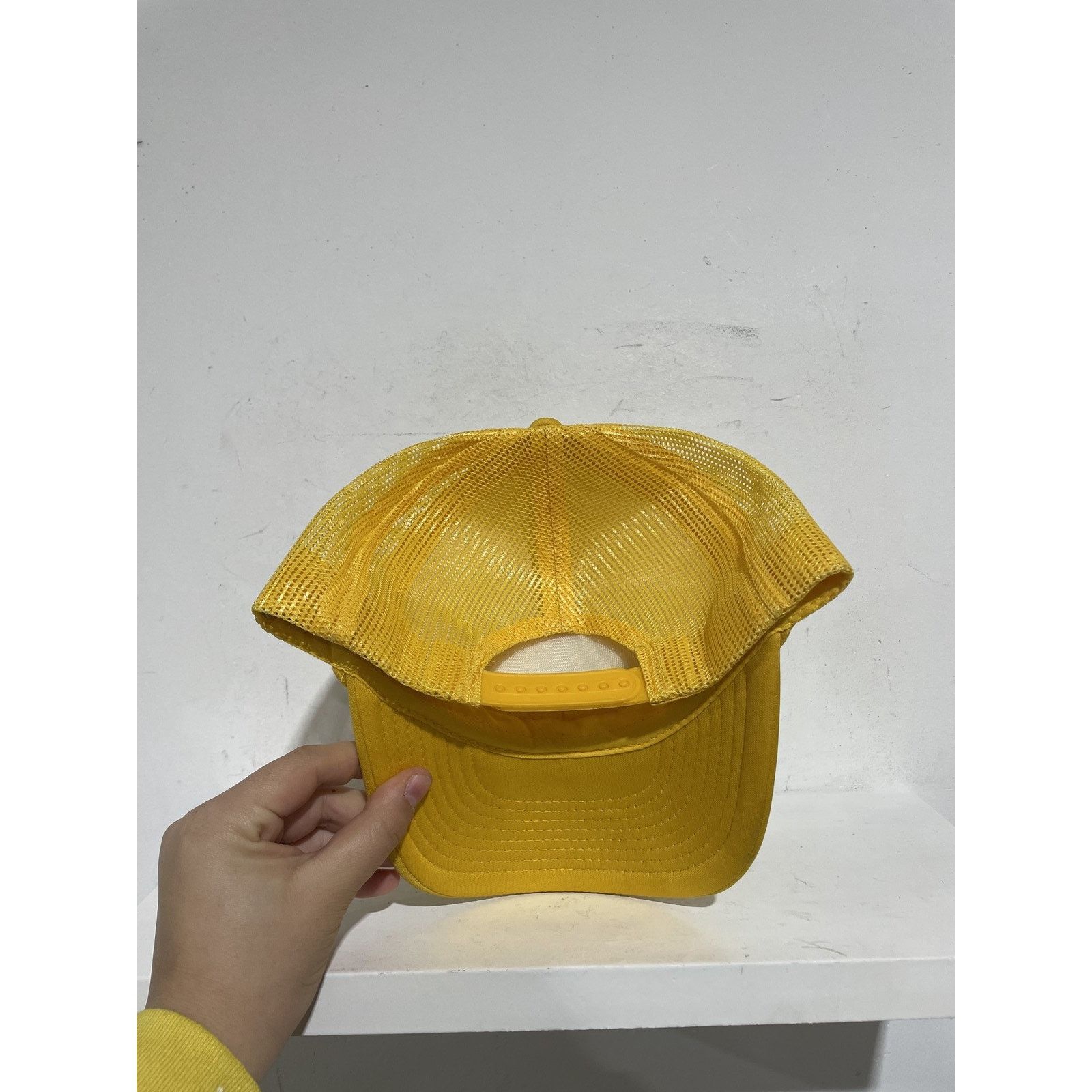 Gallery Dept. GALLERY DEPT. YELLOW LOGO TRUCKER HAT PREOWNED Size ONE SIZE - 5 Thumbnail