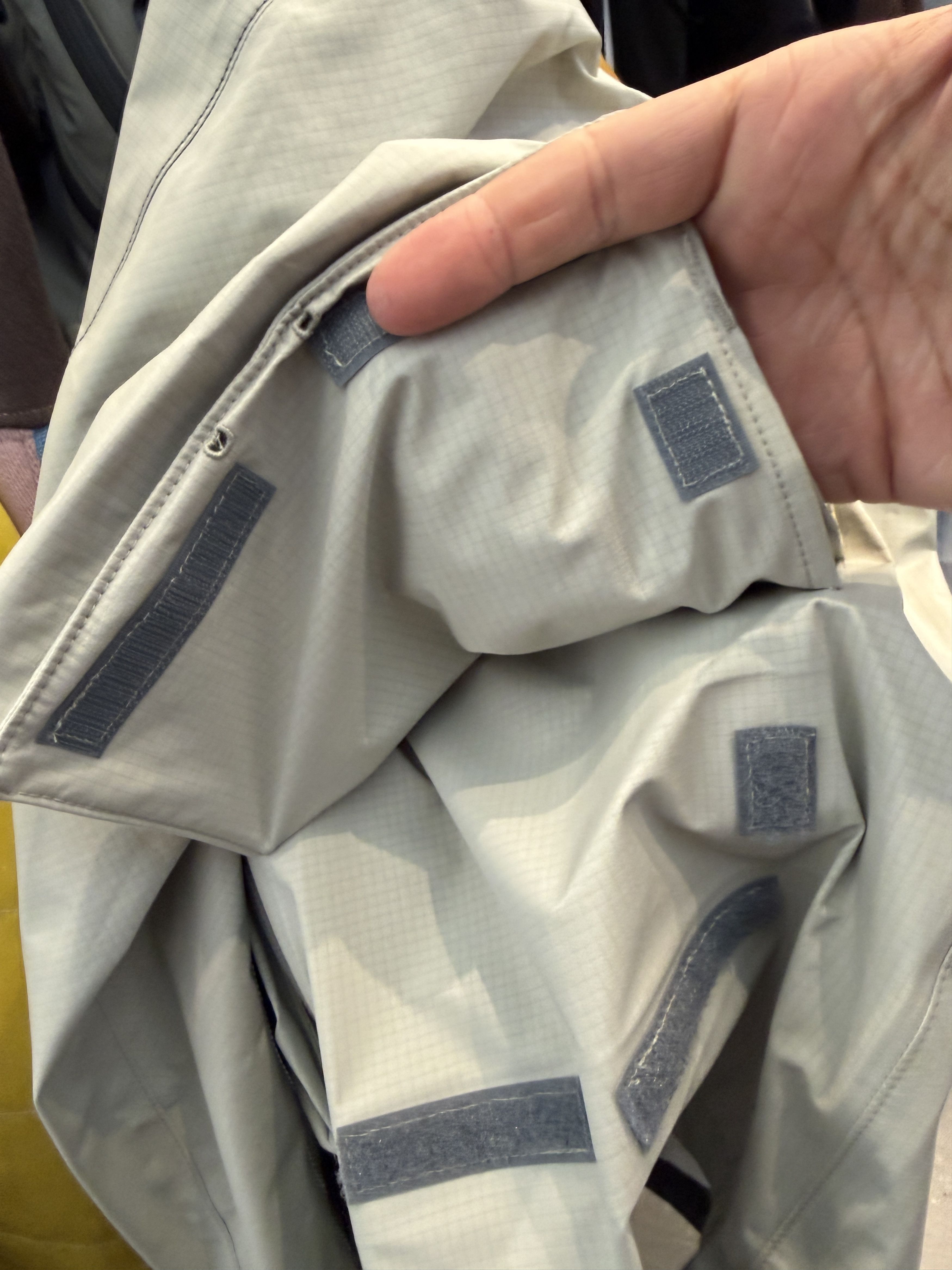 And Wander and wander EVent Dropping Pocket Rain Jacket Size US L / EU 52-54 / 3 - 13 Thumbnail