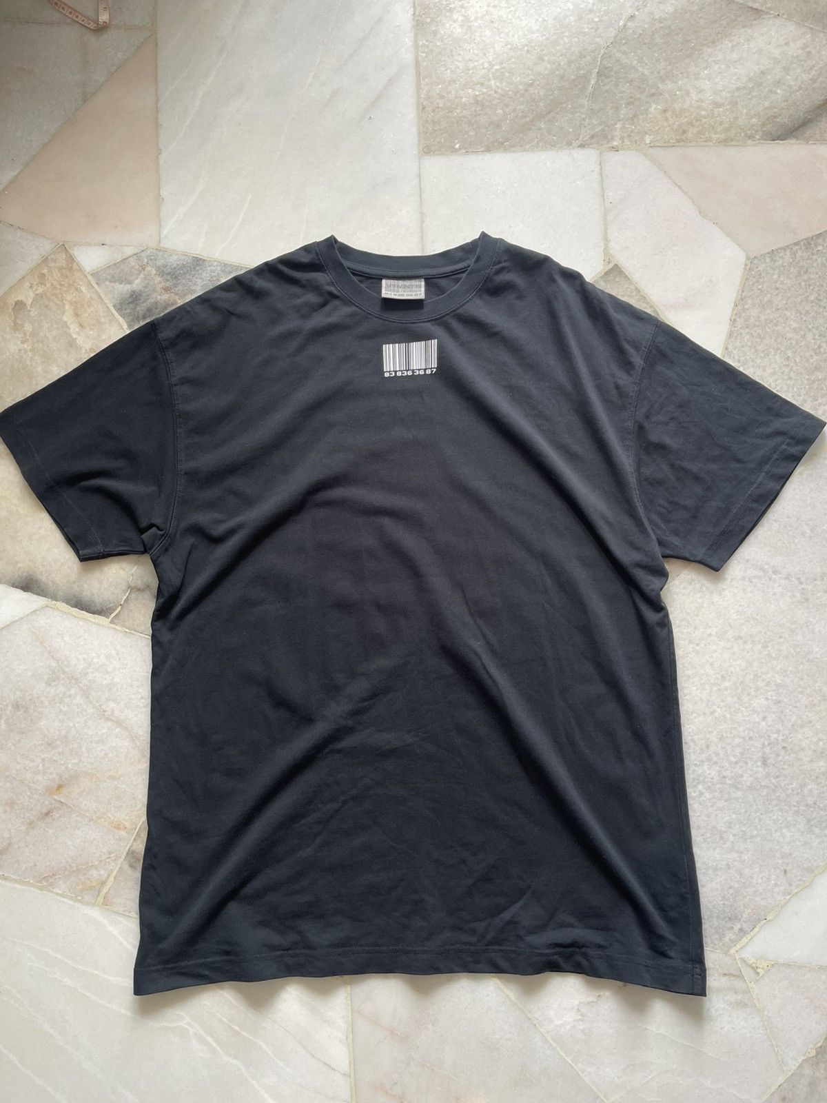 Vetements Vetement Barcode Tee Size US XL / EU 56 / 4 - 6 Thumbnail