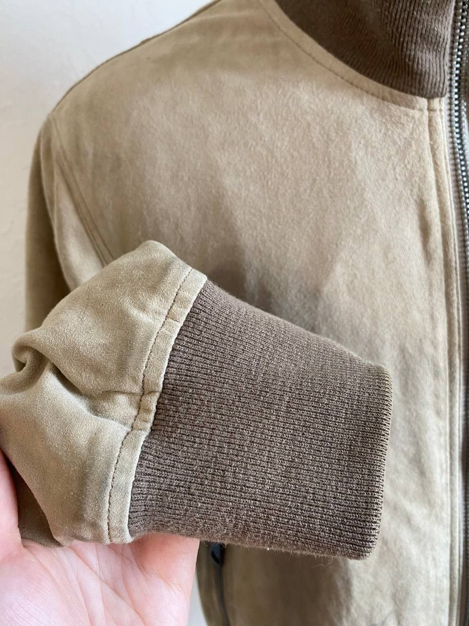 Burberry Burberry Brit Sand Suede Bomber Jacket Beige Men Size M Size US M / EU 48-50 / 2 - 9 Thumbnail