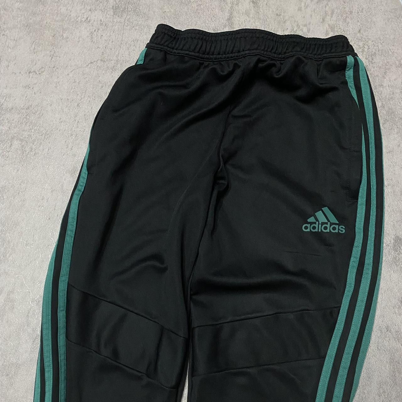 Adidas Adidas black and green track pants adidas Size US 30 / EU 46 - 2 Thumbnail