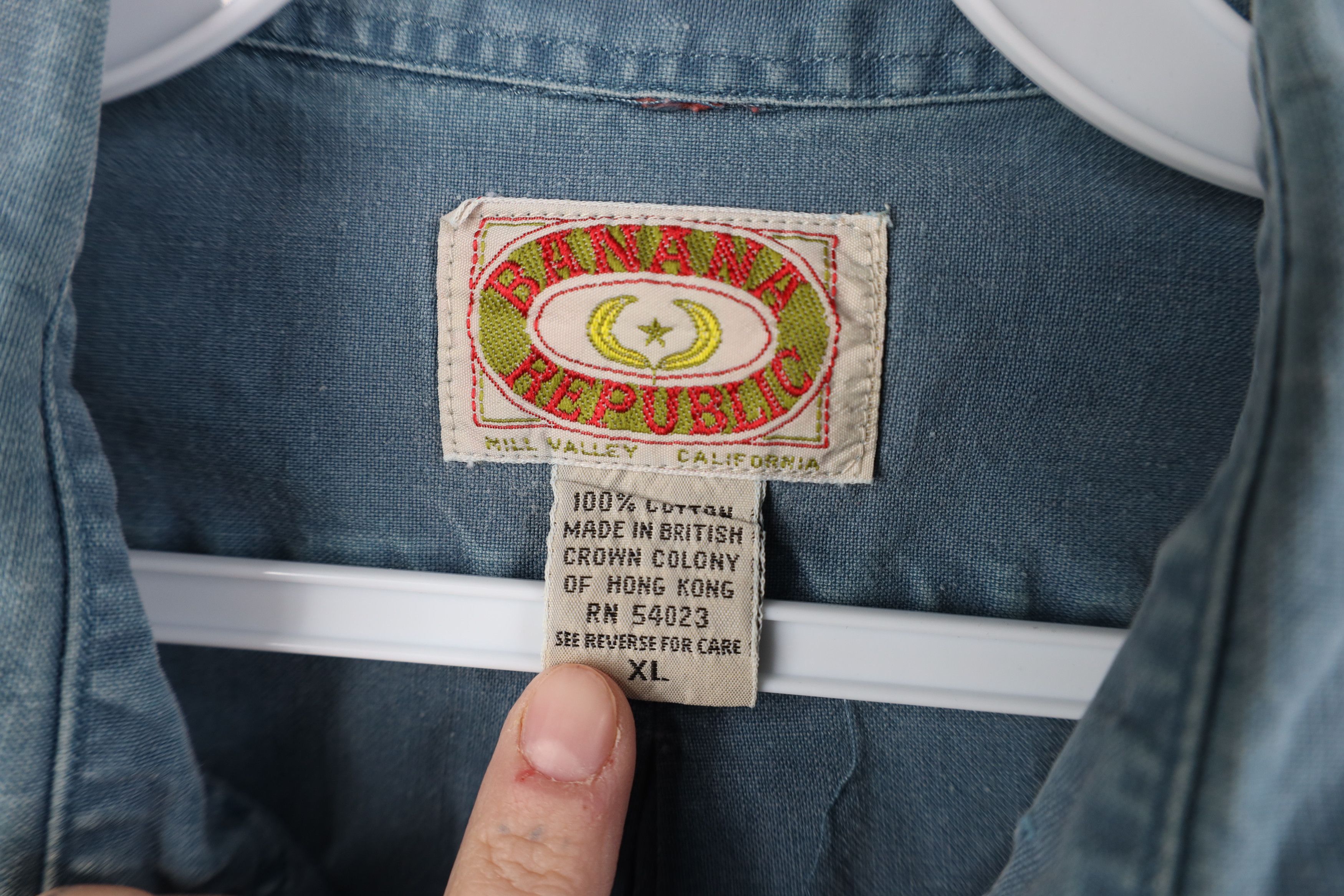 Banana Republic Vintage 80s Banana Republic Stonewash Safari Button Shirt Size US XL / EU 56 / 4 - 5 Thumbnail