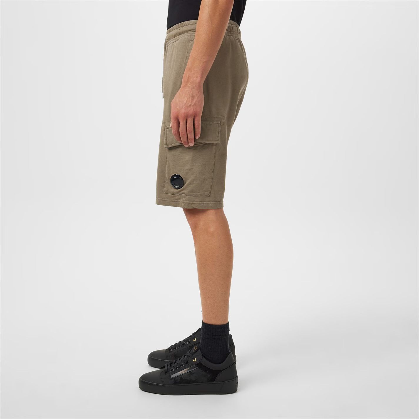 C.P. Company o1g2r1mq0426 Micro Lens Fleece Jogger Shorts in Walnut Size US 28 / EU 44 - 5 Thumbnail
