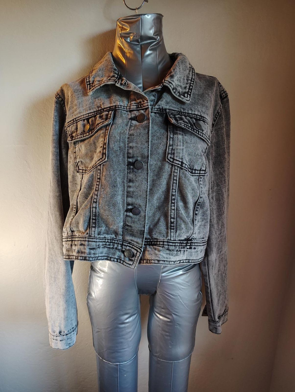 Designer Ashley Vintage Charm Grey Gray Denim Jacket - XL Size ONE SIZE - 1 Thumbnail