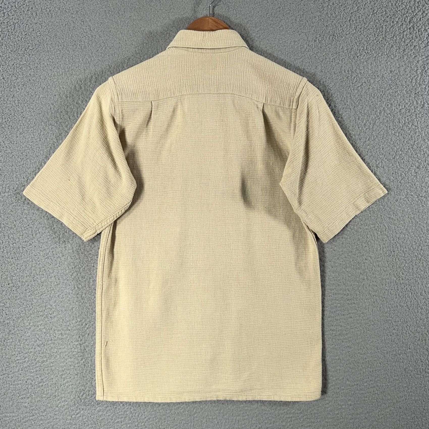 Banana Republic VINTAGE Banana Republic Shirt Mens XS Beige Safari Camp Waffle Cotton 80s Size US XS / EU 42 / 0 - 3 Thumbnail
