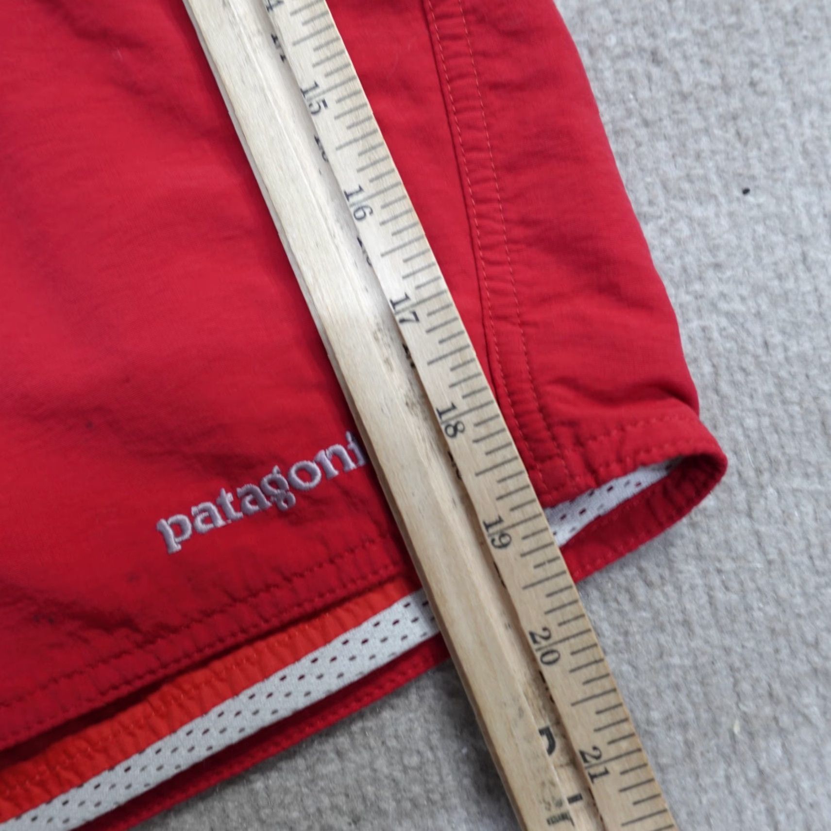 Patagonia Patagonia Board Shorts 33 Red Nylon Pocket Hybrid Mens Size US 33 - 3 Thumbnail