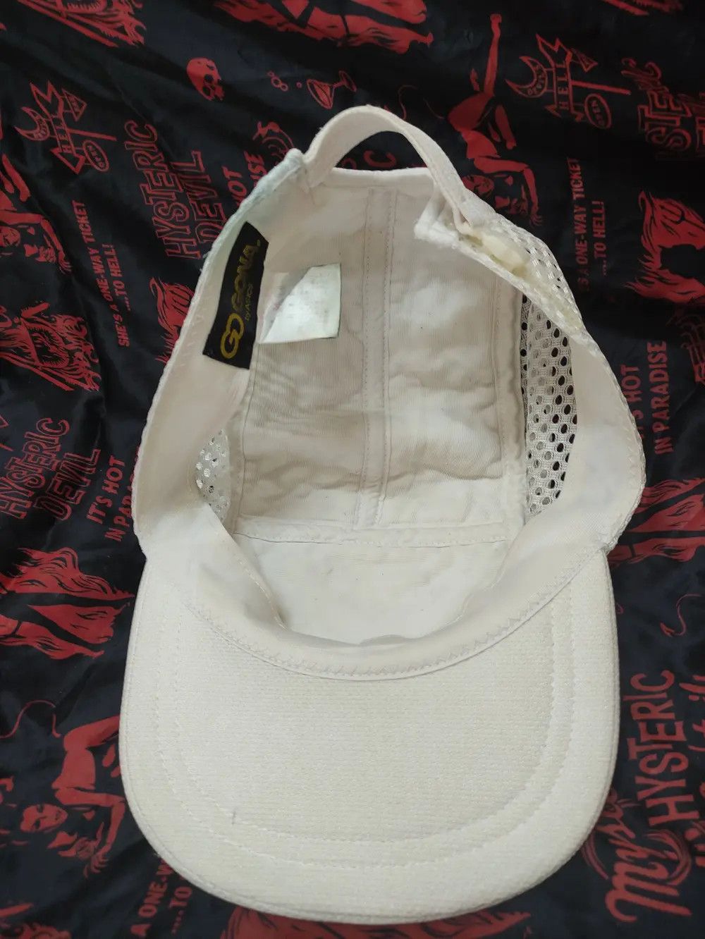 Asics GONA BY ASICS VINTAGE 5 PANEL OUTDOOR CAP Size ONE SIZE - 7 Thumbnail