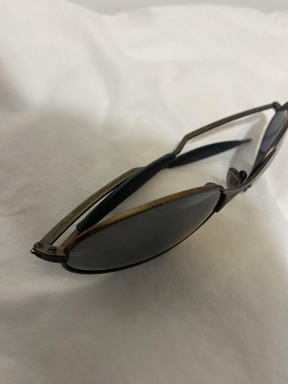 Oakley Vintage Oakley E Wire 1.0 “Rust” Size ONE SIZE - 9 Thumbnail