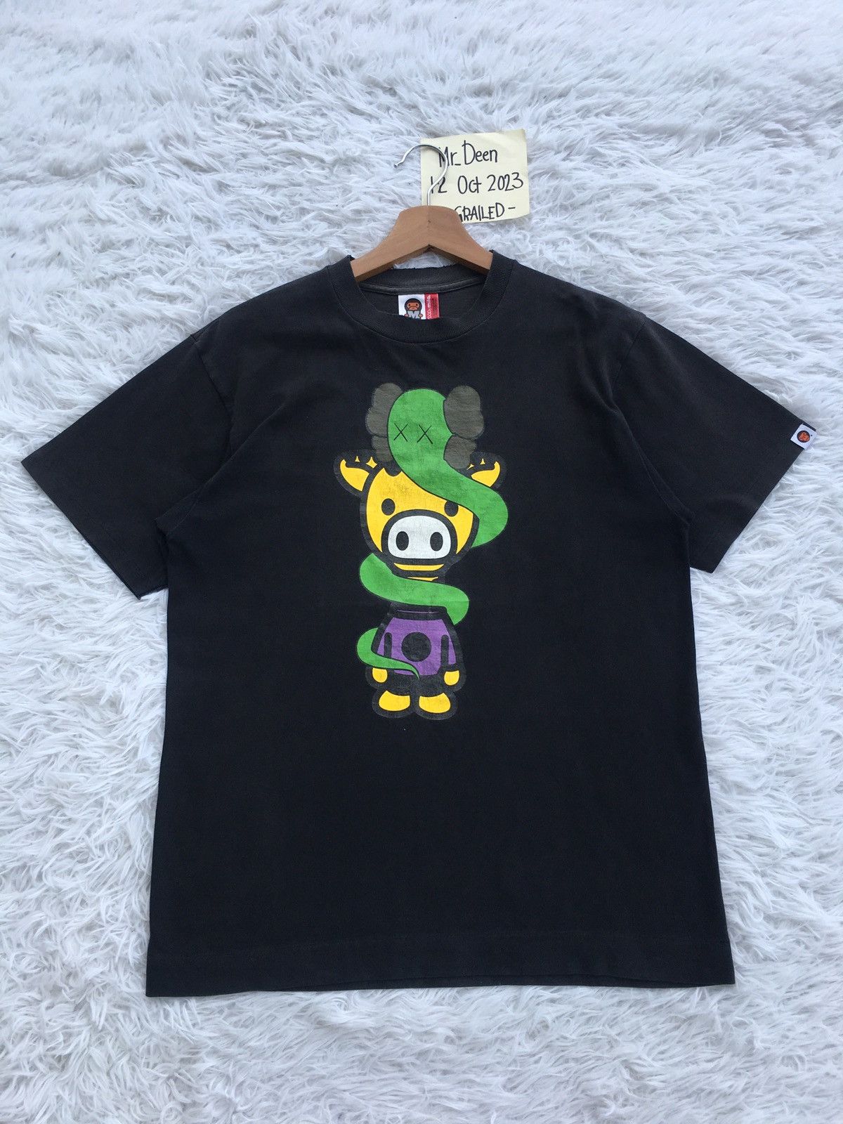 Bape × Kaws Vintage SS2006 Bape x Kaws Baby Milo Giraffe Tee Size US M / EU 48-50 / 2 - 2 Thumbnail