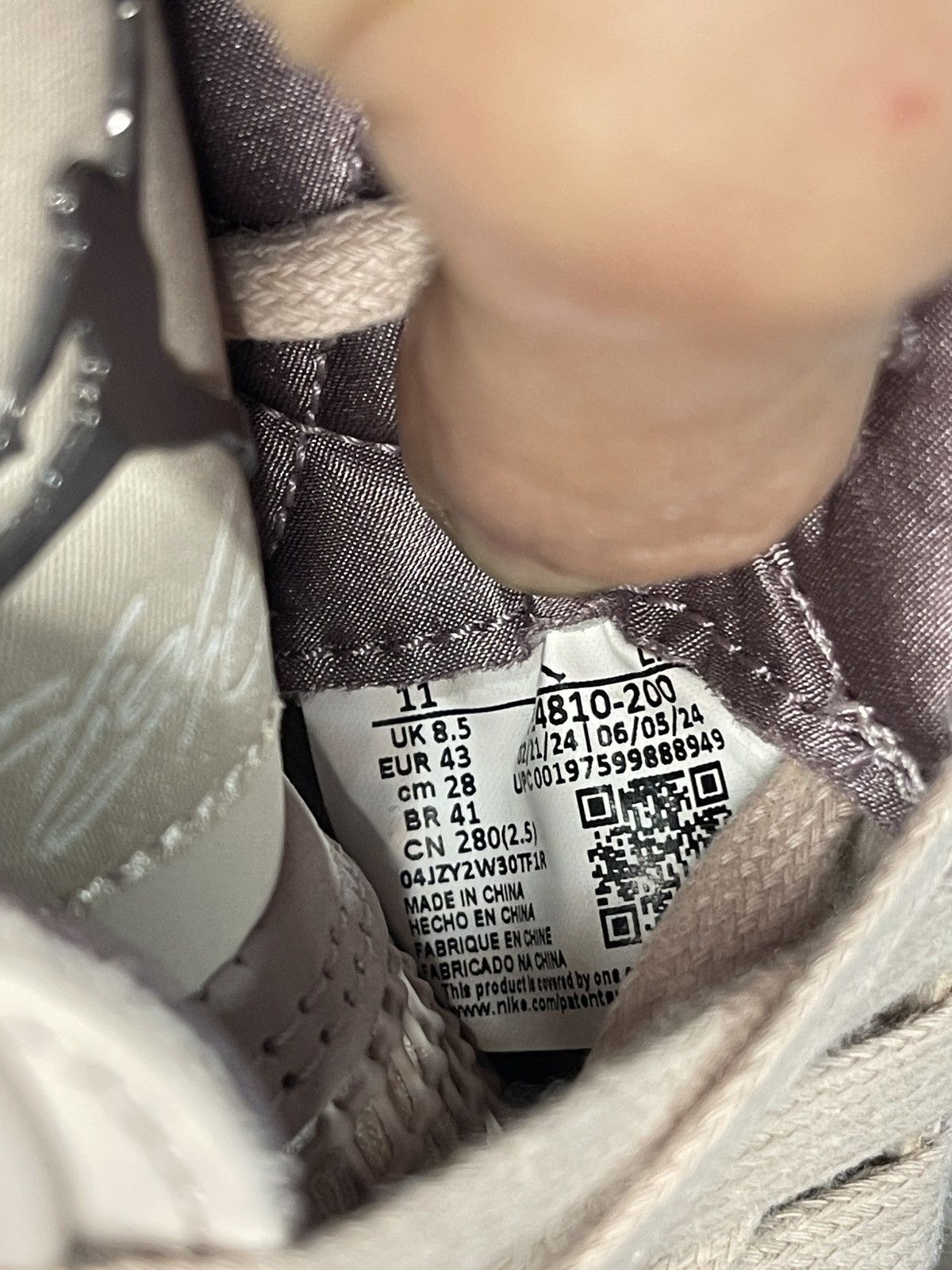 A Ma Maniere × Jordan Brand Jordan 4 Retro OG SP A Ma Maniére Size US 9.5 / EU 42-43 - 6 Thumbnail