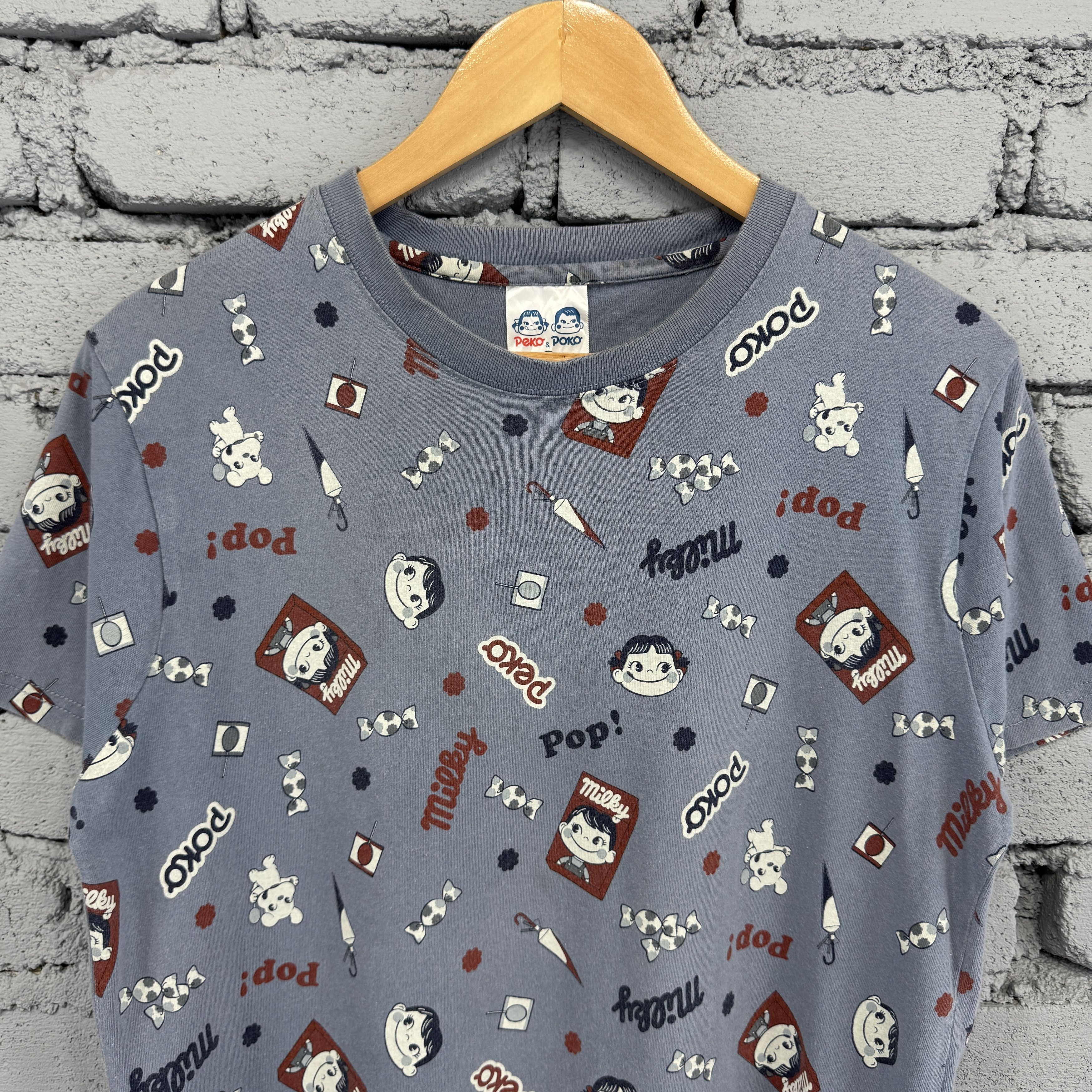 Vintage Shimamura Peko & Poko Peco and Poko Candy Pattern Tshirt Size US L / EU 52-54 / 3 - 3 Thumbnail