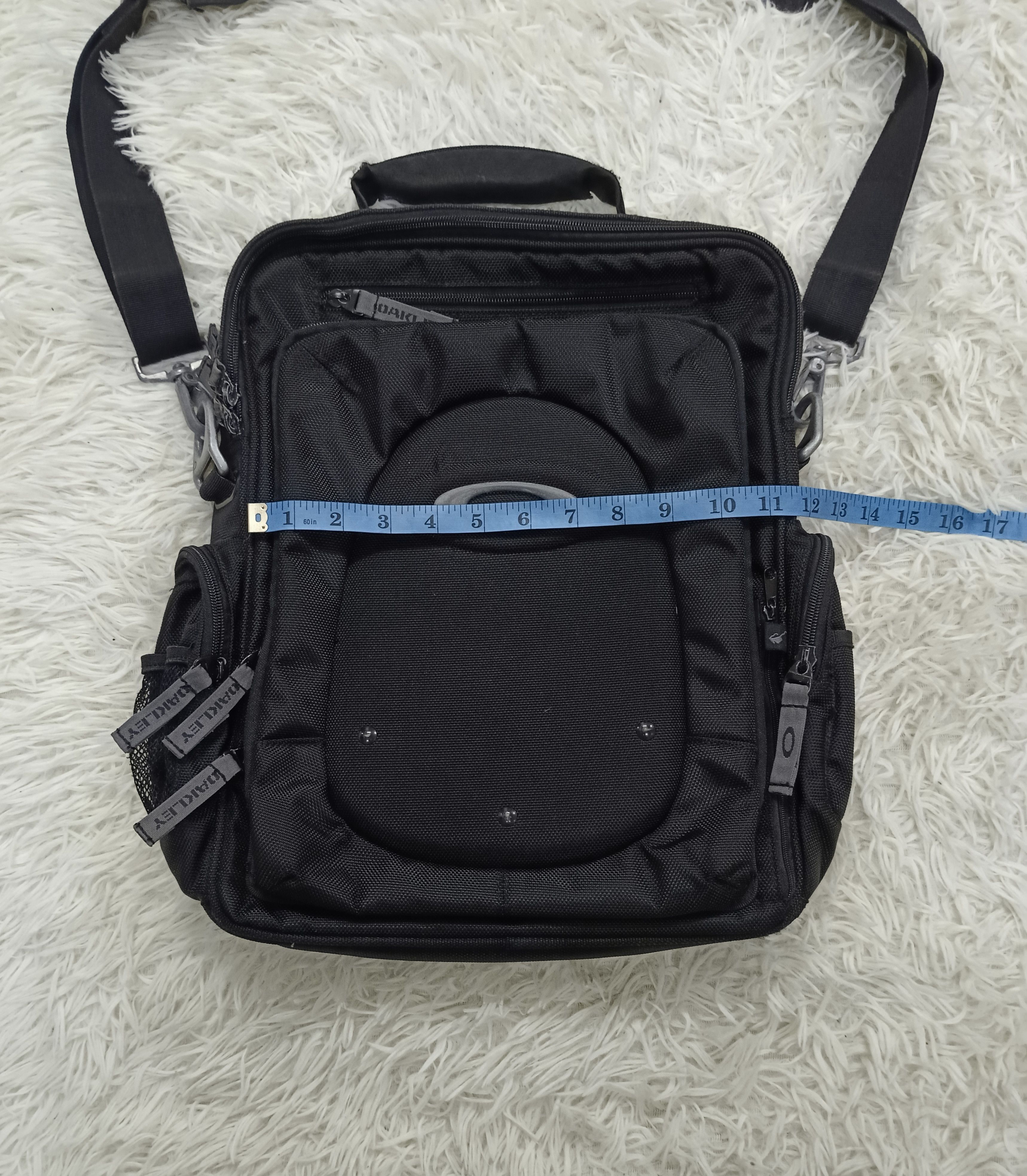 Oakley × Vintage OAKLEY BLACK VERTICAL MASENGGER Size ONE SIZE - 4 Thumbnail