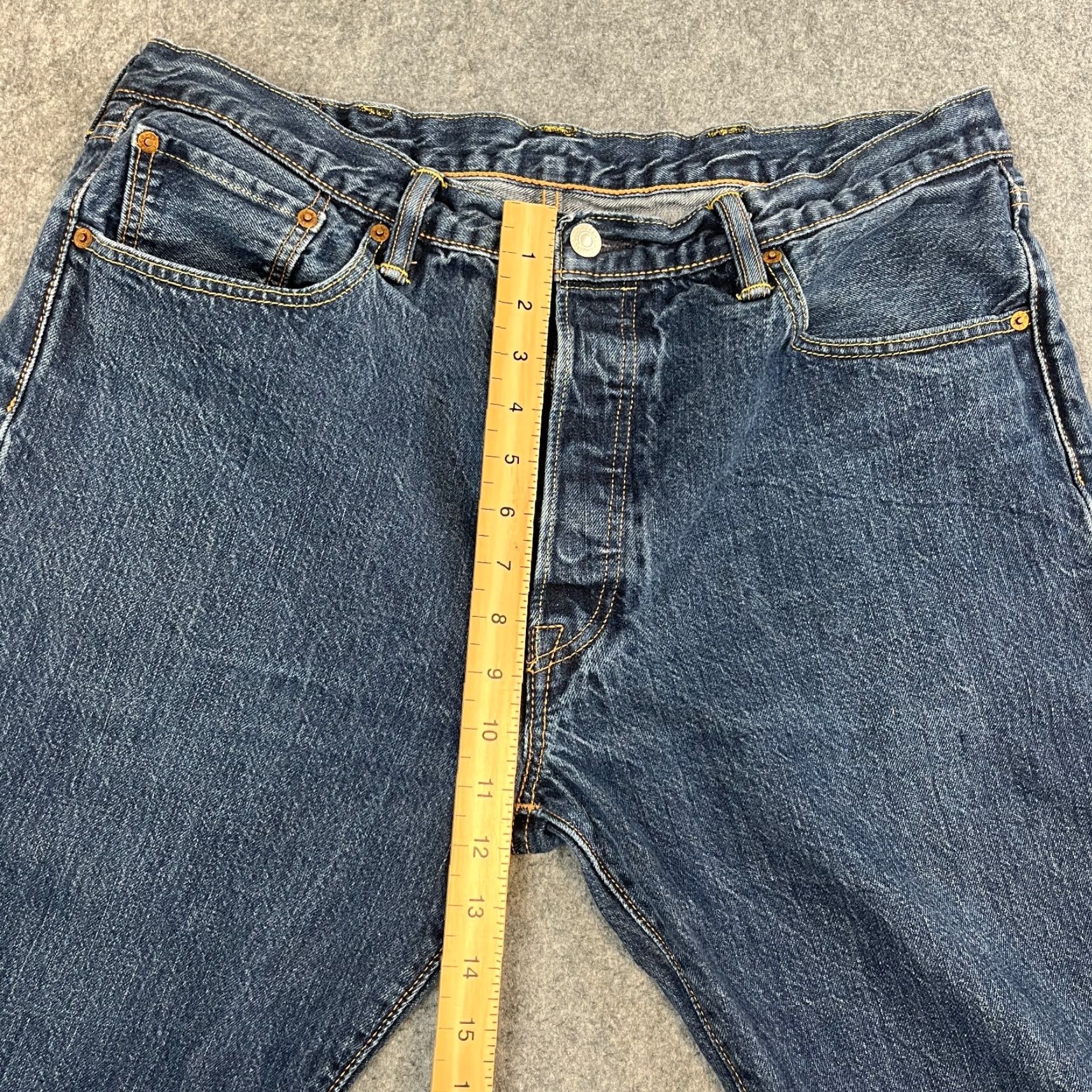 Levi's Levi's 501 Jeans Regular Straight 36 32 Denim Button Fly Blue Cotton Vintage No Men Mens Jeans Size US 36 / EU 52 - 5 Thumbnail