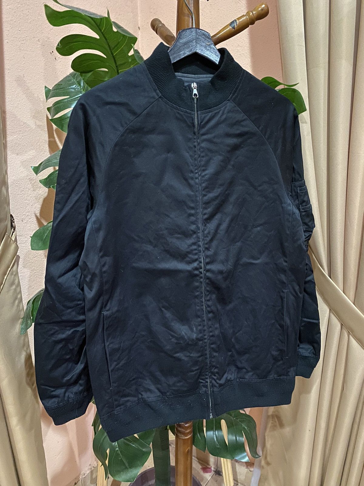 A.P.C. A.P.C. Black Bomber Jacket – Timeless Minimalist Style Size US XS / EU 42 / 0 - 3 Thumbnail