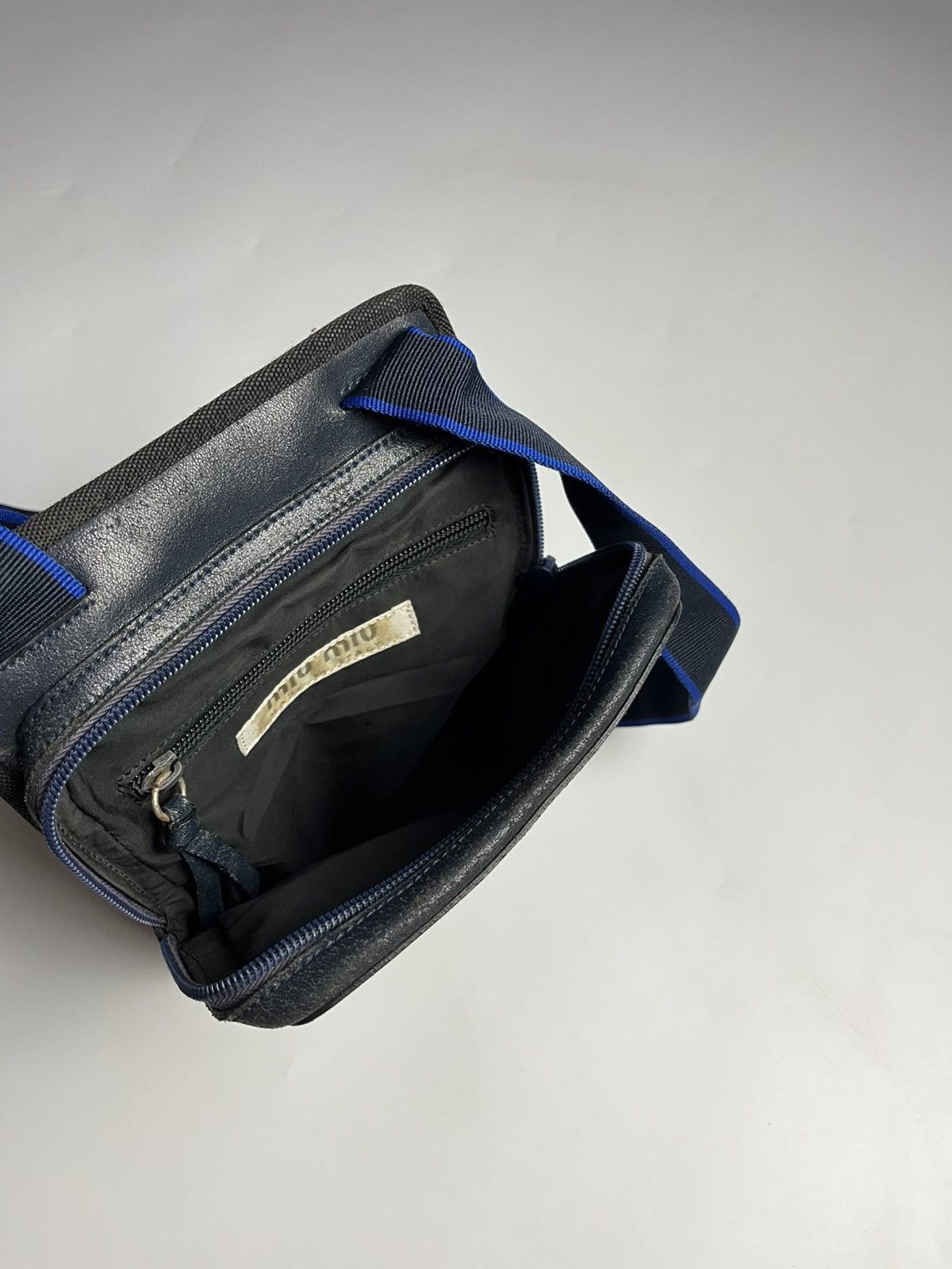 Miu Miu Vintage Miu Miu - Prada era Shoulder Crossbody Bag Size ONE SIZE - 11 Thumbnail