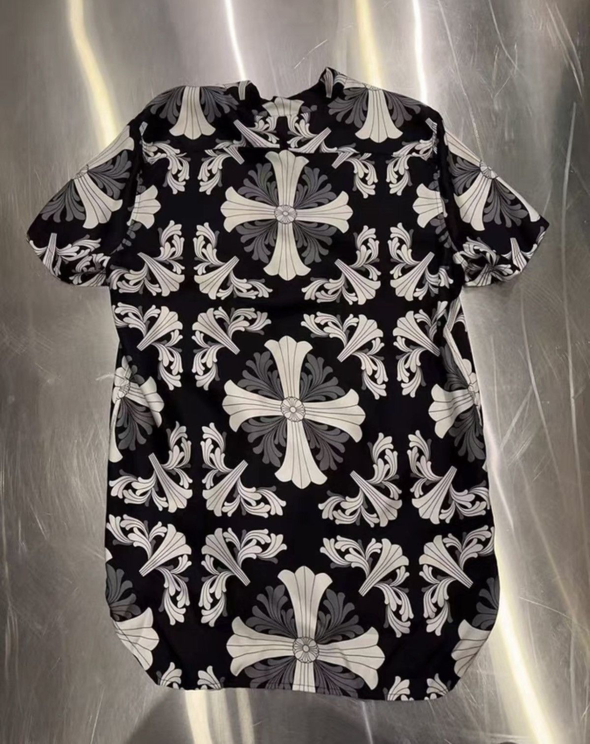 Chrome Hearts Chrome Hearts CH Limited Edition Silk Shirt Size US XL / EU 56 / 4 - 2 Thumbnail