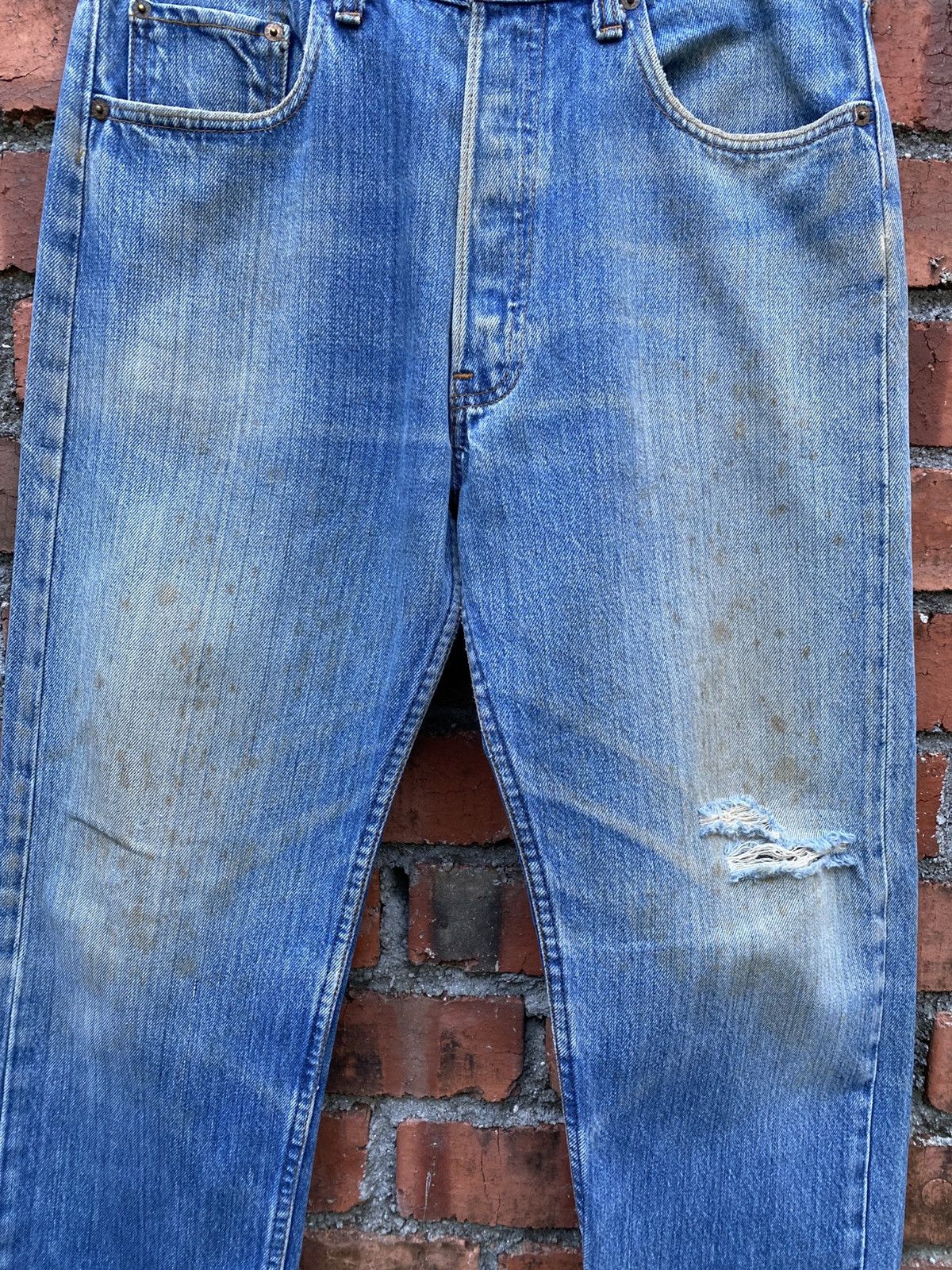 Levi's Vintage Clothing W32x29 Vintage levi's 501 made in USA distressed dirt denime Size US 32 / EU 48 - 2 Thumbnail
