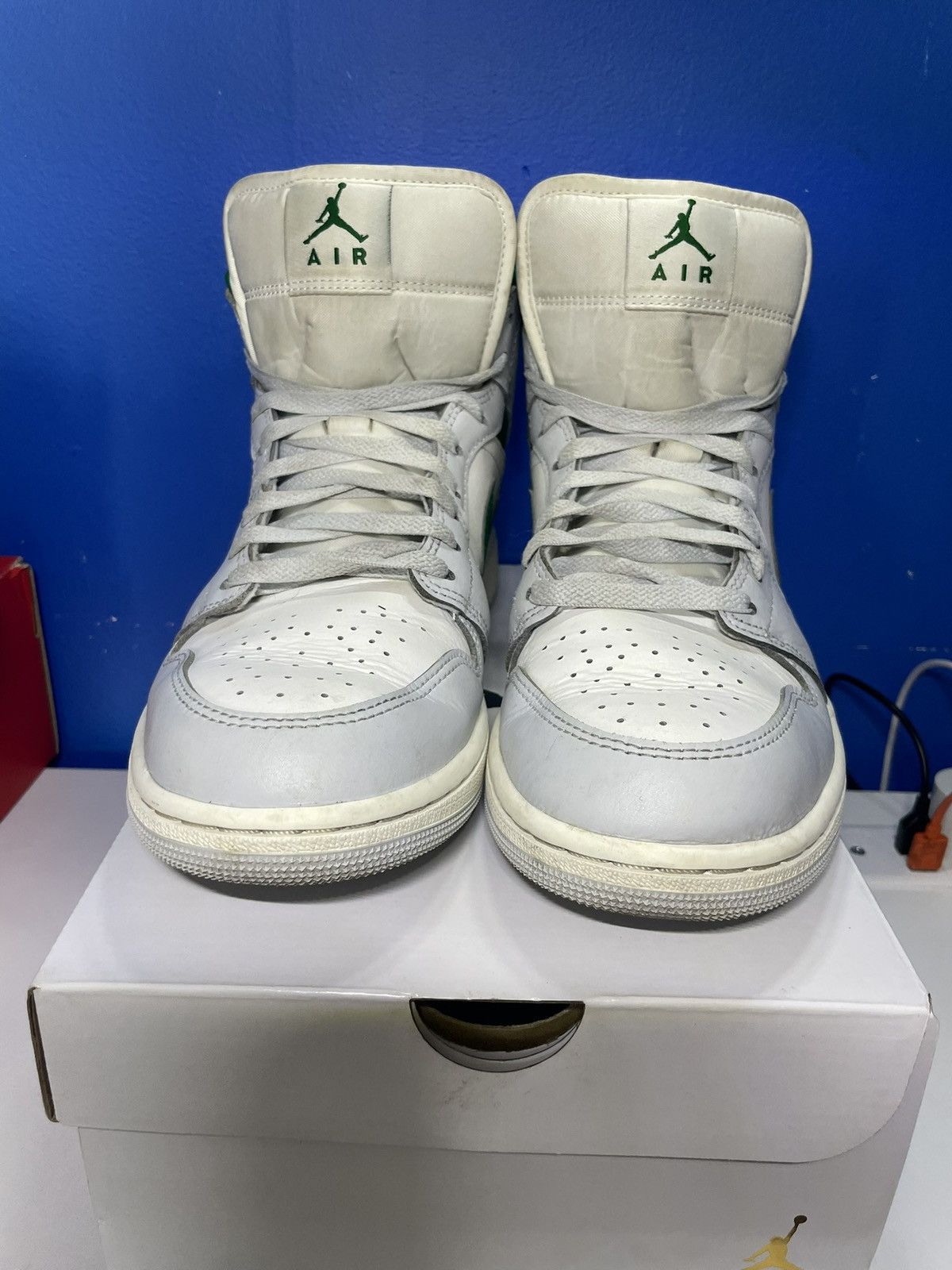 Jordan Brand Jordan 1 Mid white Green Size US 10 / EU 43 - 3 Thumbnail