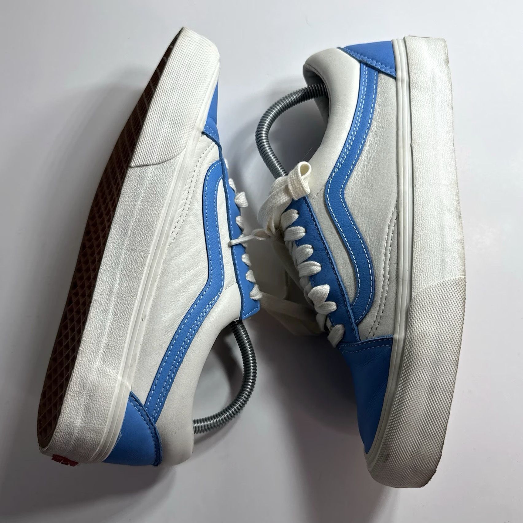 Vans Vans Old Skool Blue/White Skate Shoe 721454 Lace Up Low Top Unisex M 8.5 W 10 Size US M / EU 48-50 / 2 - 7 Thumbnail