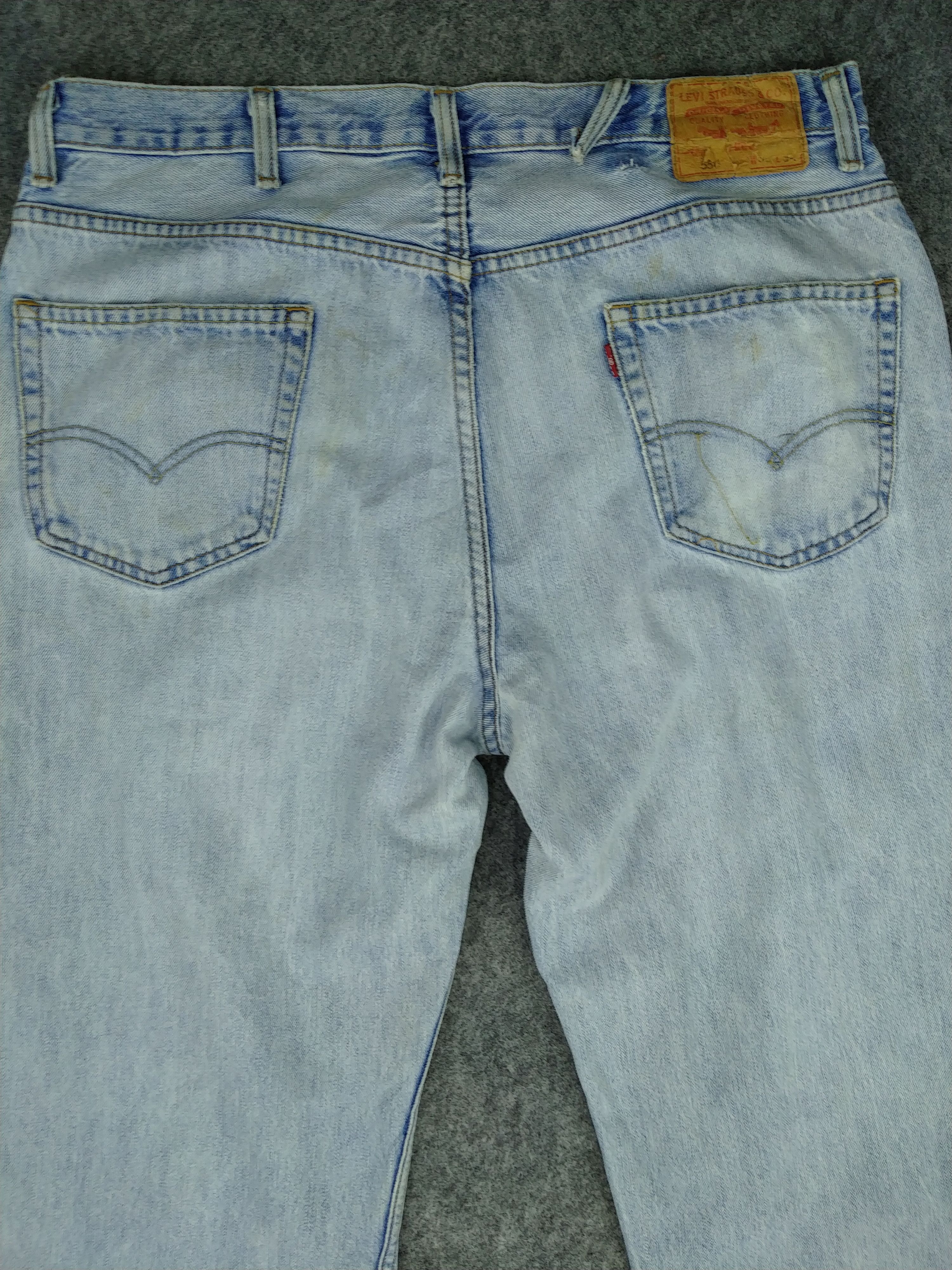 Levi's Vintage Levi's 550 Light Wash Denim 38 x 33 -JN077 Size US 38 / EU 54 - 4 Thumbnail