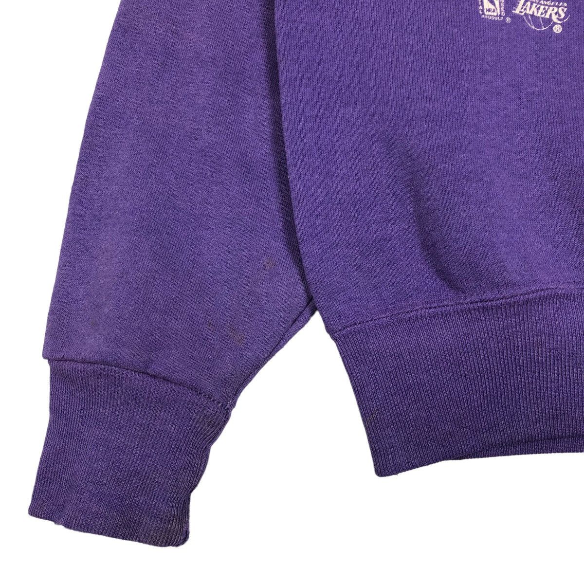NBA Vintage 90s NBA Los Angeles Lakers Crewneck Sweatshirt Size US L / EU 52-54 / 3 - 3 Thumbnail