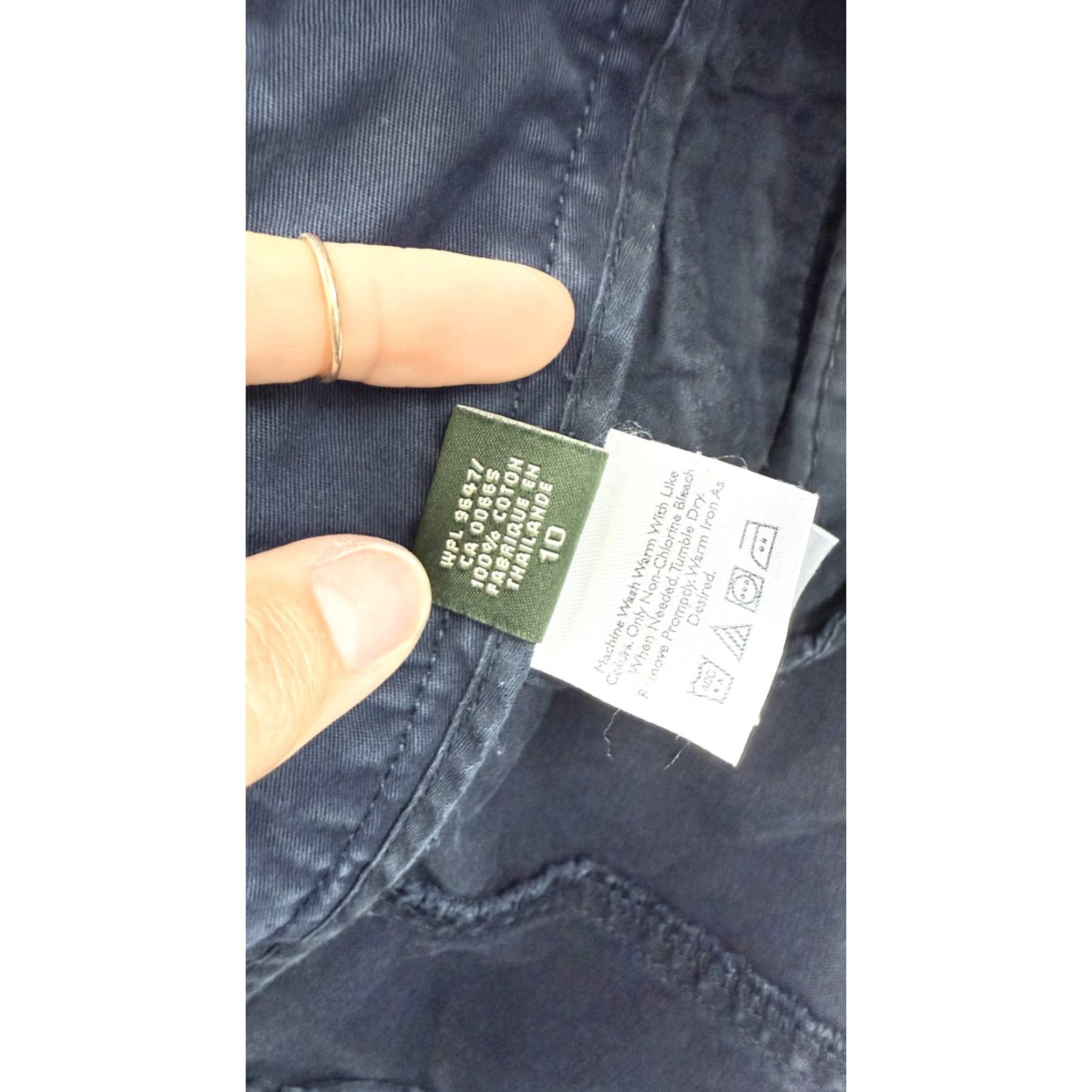 Eddie Bauer Eddie Bauer Shorts Womens Size 10 Navy Blue Mercer Fit 100% Cotton Casual Summer Size 32" / US 10 / IT 46 - 5 Thumbnail