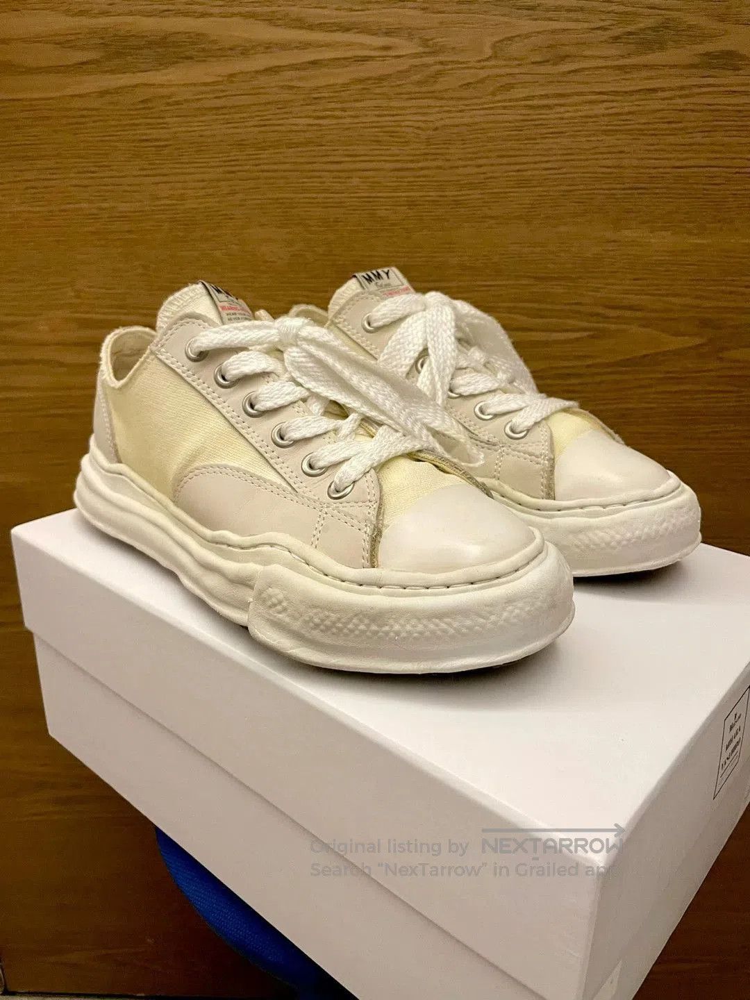 Maison MIHARA YASUHIRO Beige Low-Top Canvas Sneakers Size 8. Size US 8 / EU 41 - 2 Thumbnail