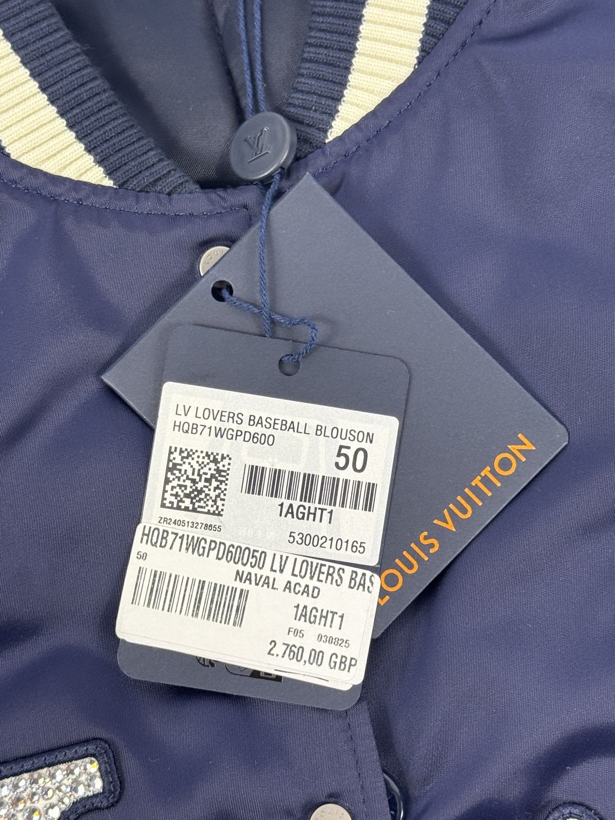 Louis Vuitton LV LOVERS CRYSTAL DETAILED BOMBER JACKET Size US L / EU 52-54 / 3 - 6 Thumbnail