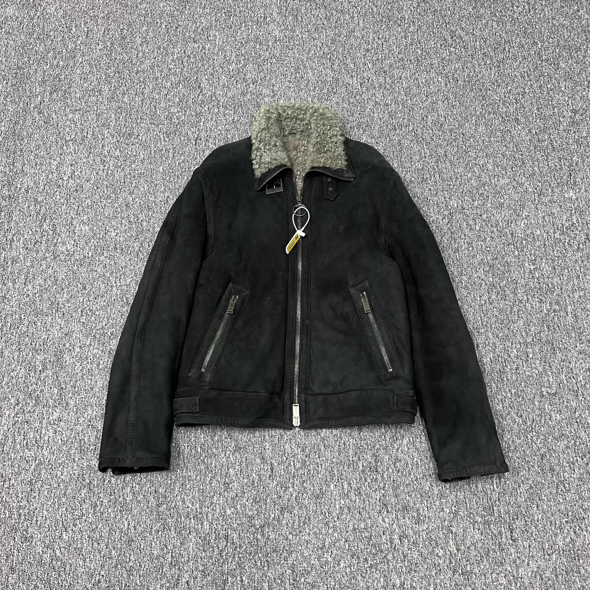 Louis Vuitton LV Shearling Lambskin Multi-Tone Logo Jacket 48 Size US M / EU 48-50 / 2 - 1 Thumbnail