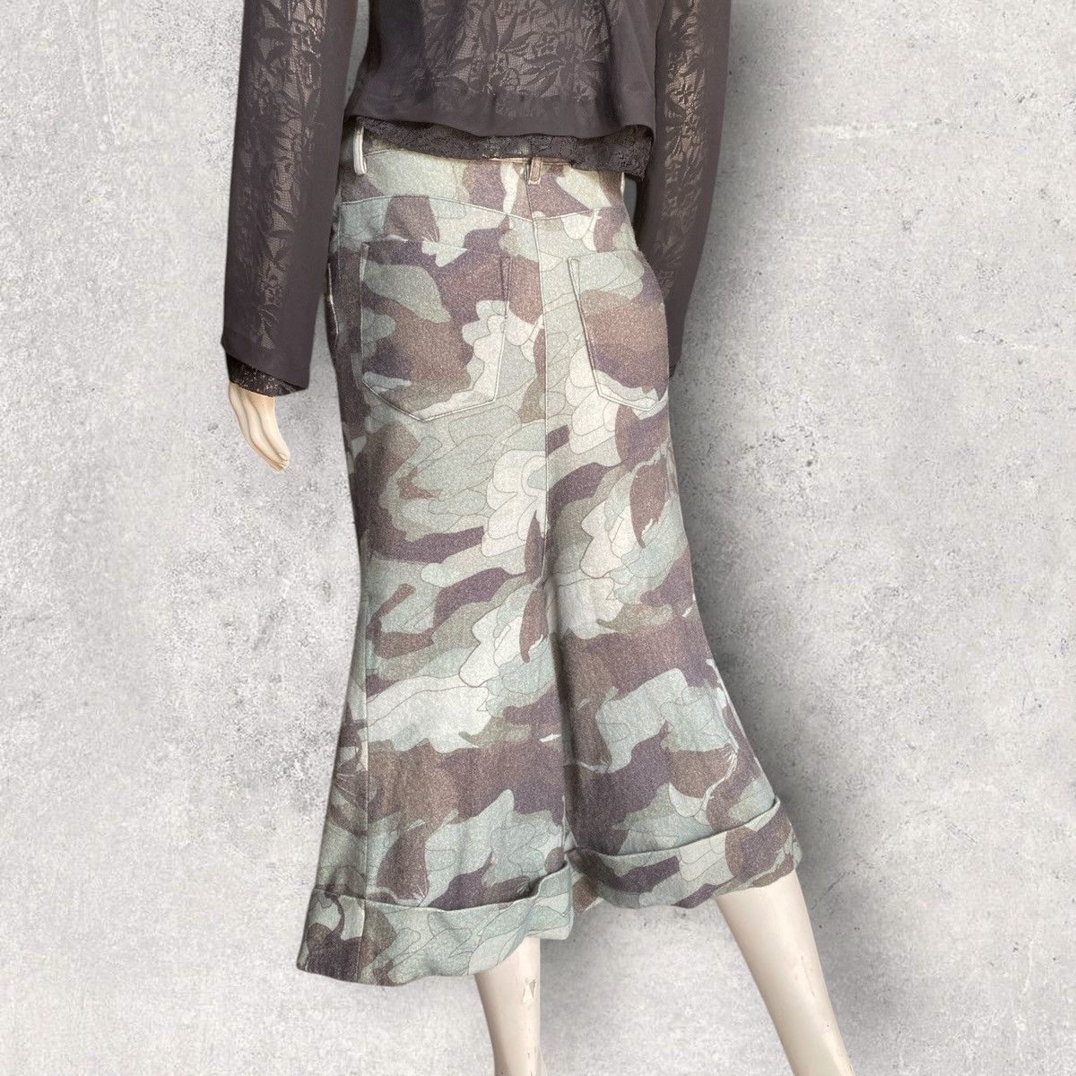 Yohji Yamamoto Regulation Wool Camo Mermaid Pants Size 30" / US 8 / IT 44 - 4 Thumbnail