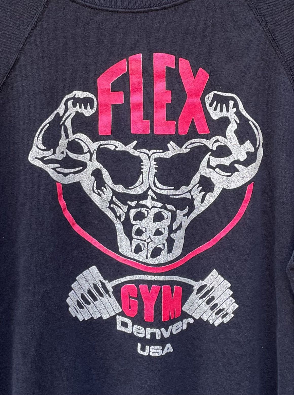 Hanes Vintage 90s Hanes Flex Gym Denver USA Muscles Crewneck Size US XL / EU 56 / 4 - 4 Thumbnail