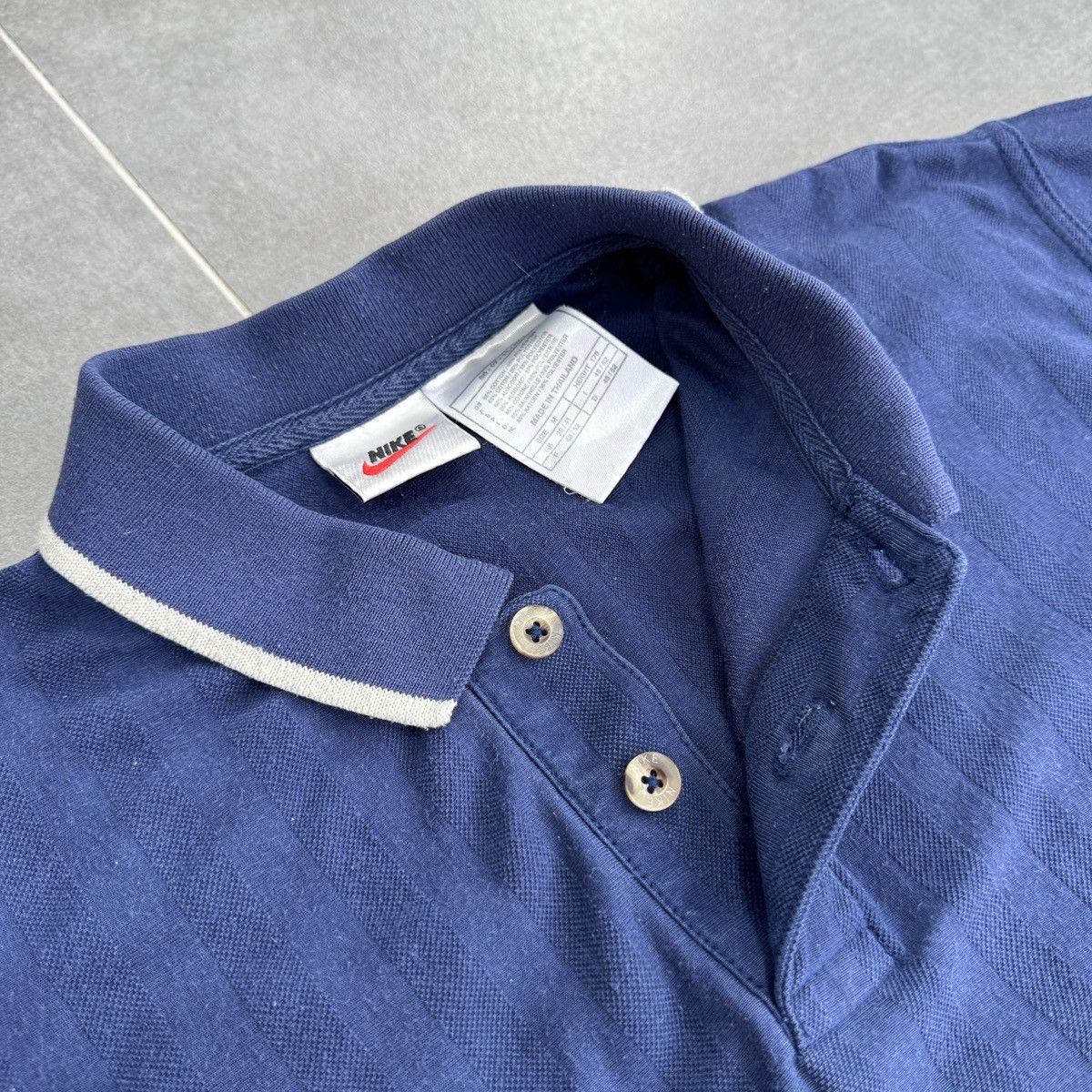 Vintage Vintage Nike Court 90s Tennis Men Polo Shirt Size M Size US M / EU 48-50 / 2 - 11 Thumbnail