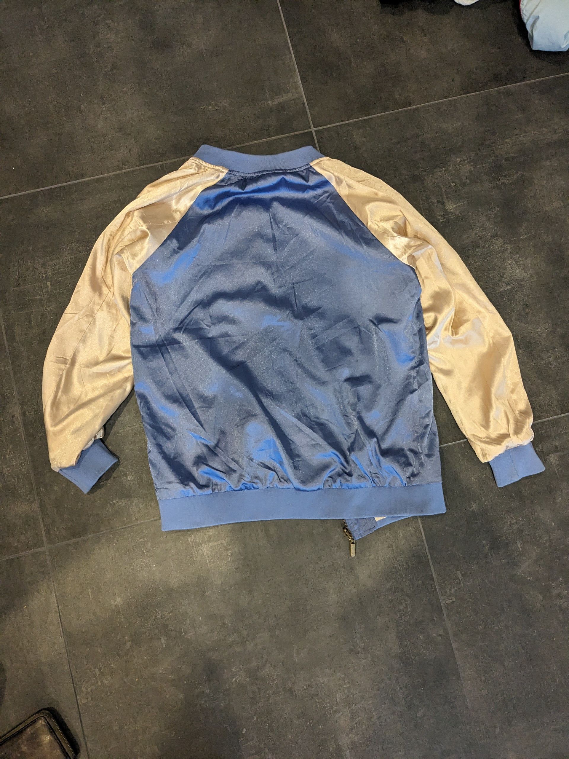 Standard Issue Reversible Satin Souvenir Jacket Koi Embroidered Bomber Size US S / EU 44-46 / 1 - 3 Thumbnail