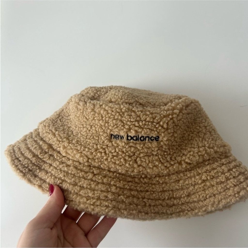 New Balance New Balance Sherpa Bucket Hat Size ONE SIZE - 8 Thumbnail