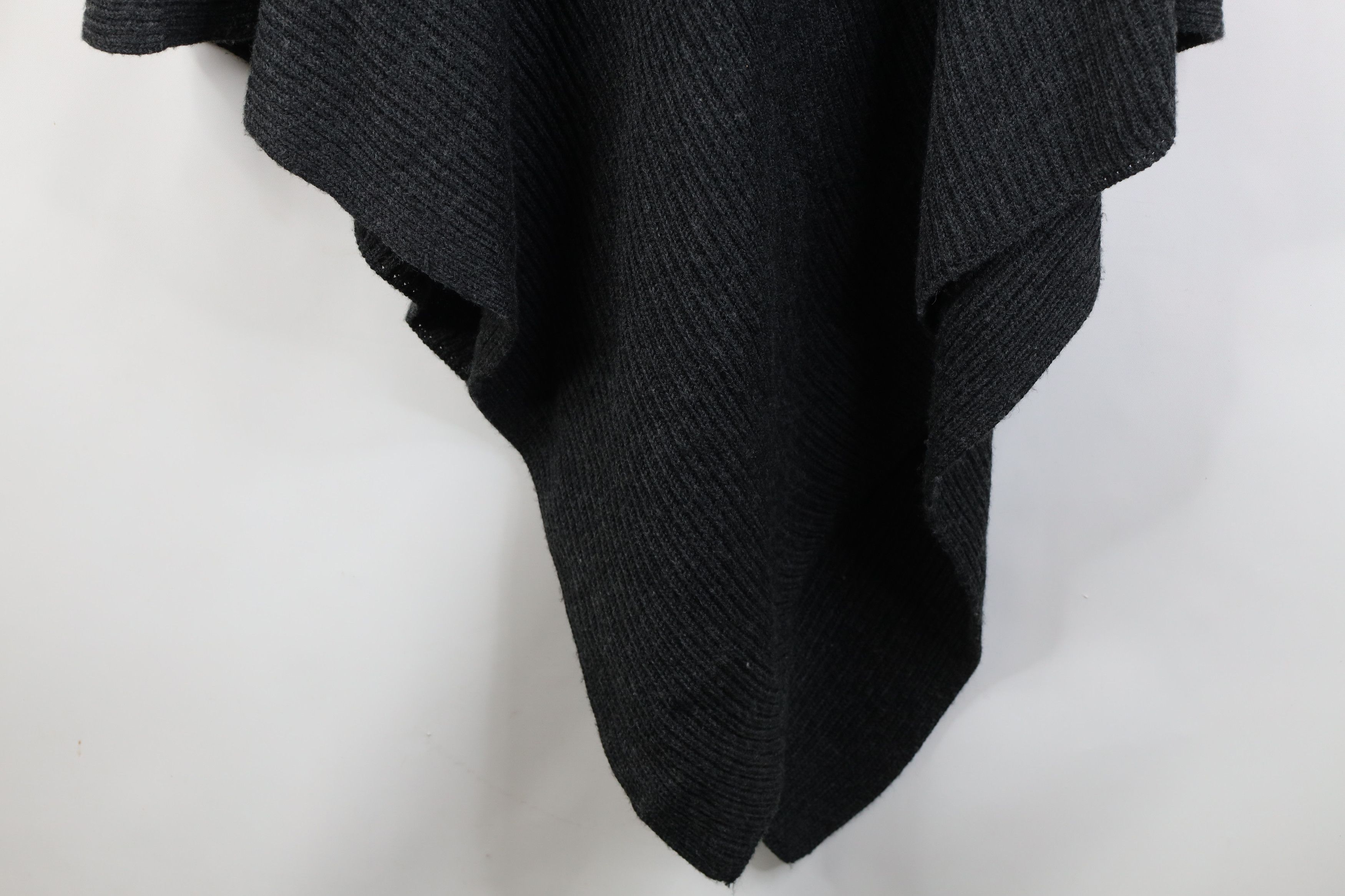 Soft Surroundings Soft Surroundings Ribbed Knit Turtleneck Sweater Cape Size ONE SIZE - 11 Thumbnail